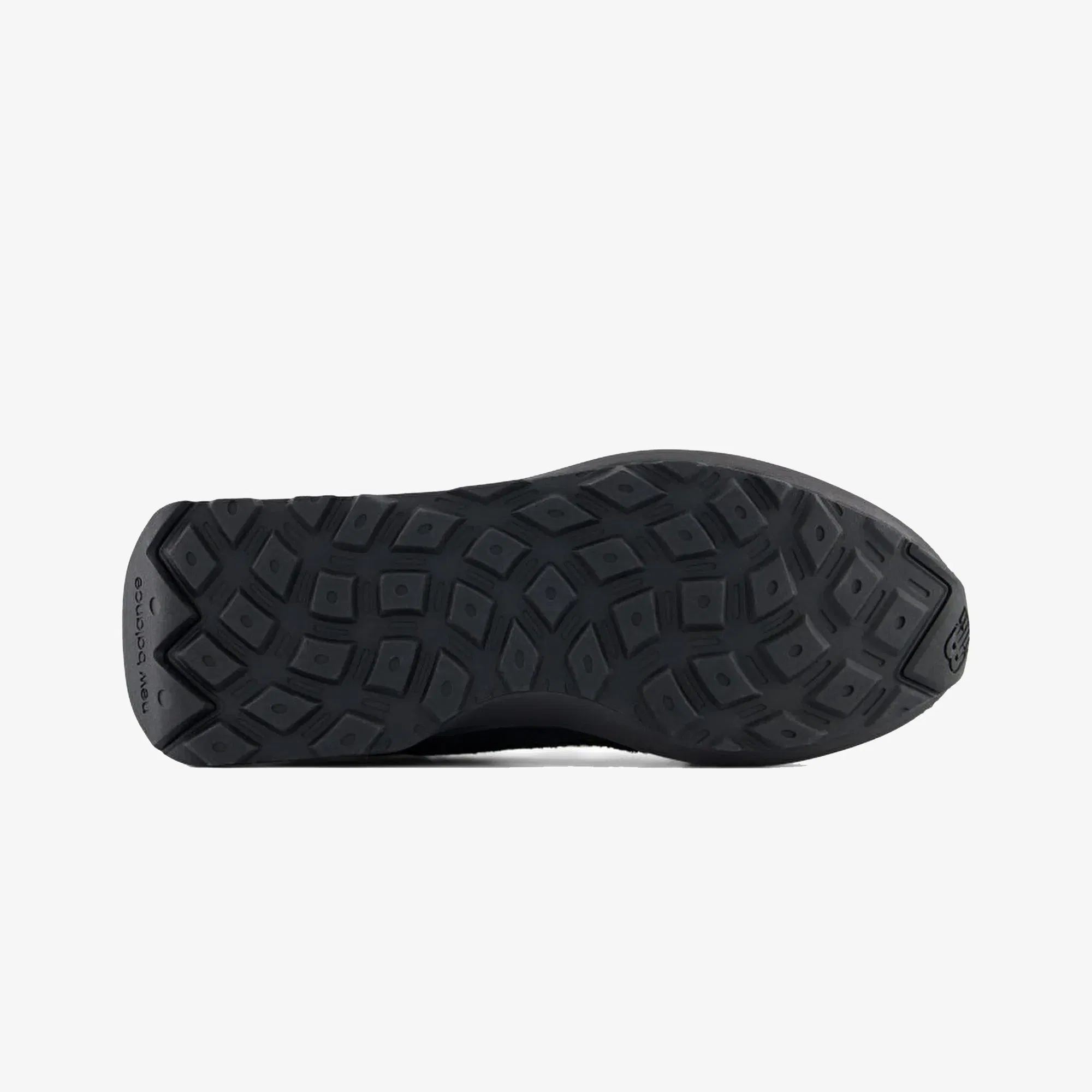 New Balance 370 { BLACK/WHITE