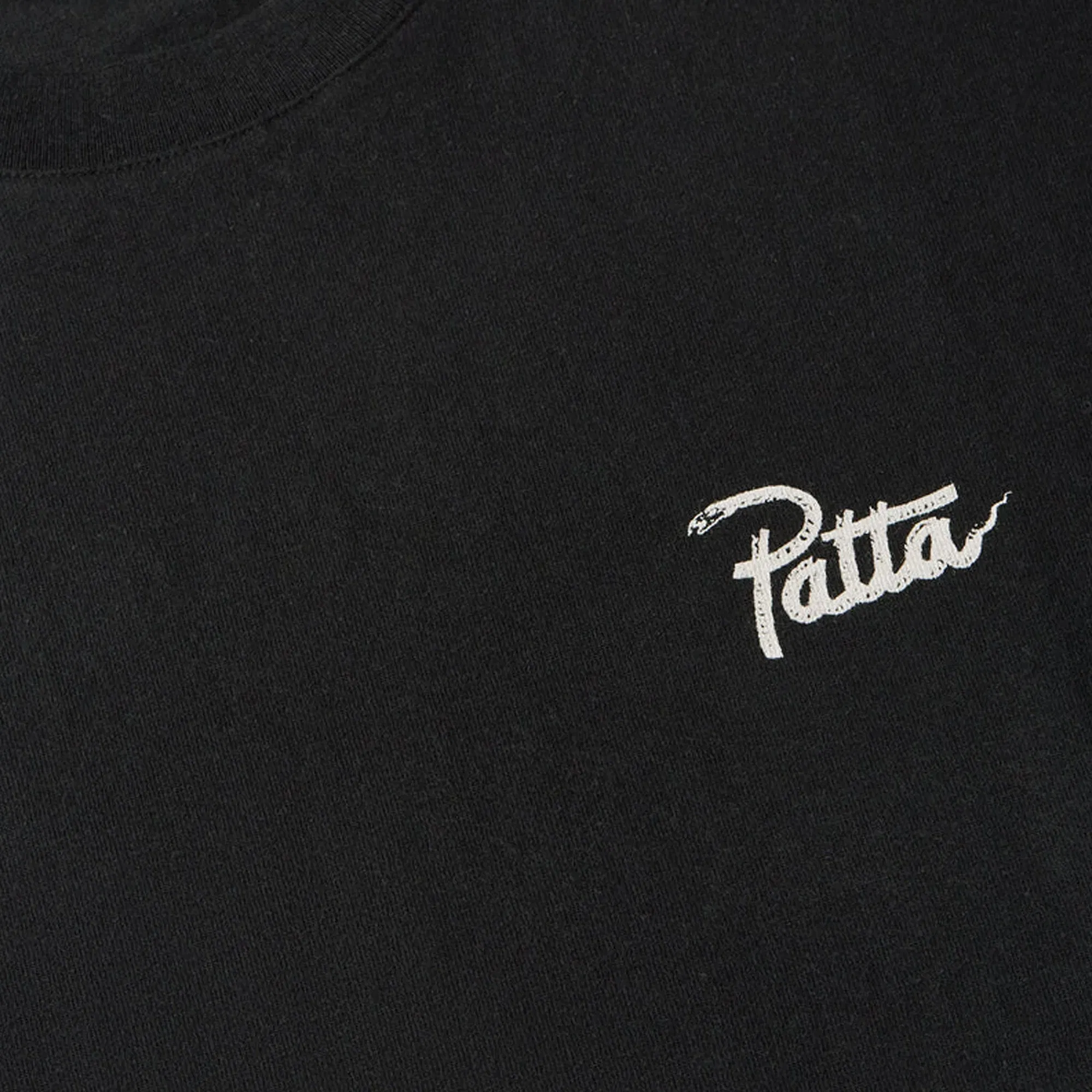 PATTA PATTA SNAKE HEART T-SHIRT { BLACK