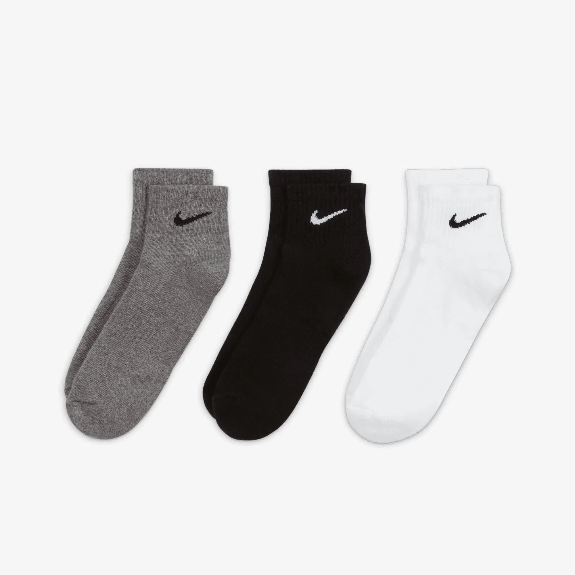 NIKE EVERYDAY CUSHIONED TRAINING ANKLE SOCKS (3 PAIRS) { MULTI-COLOR