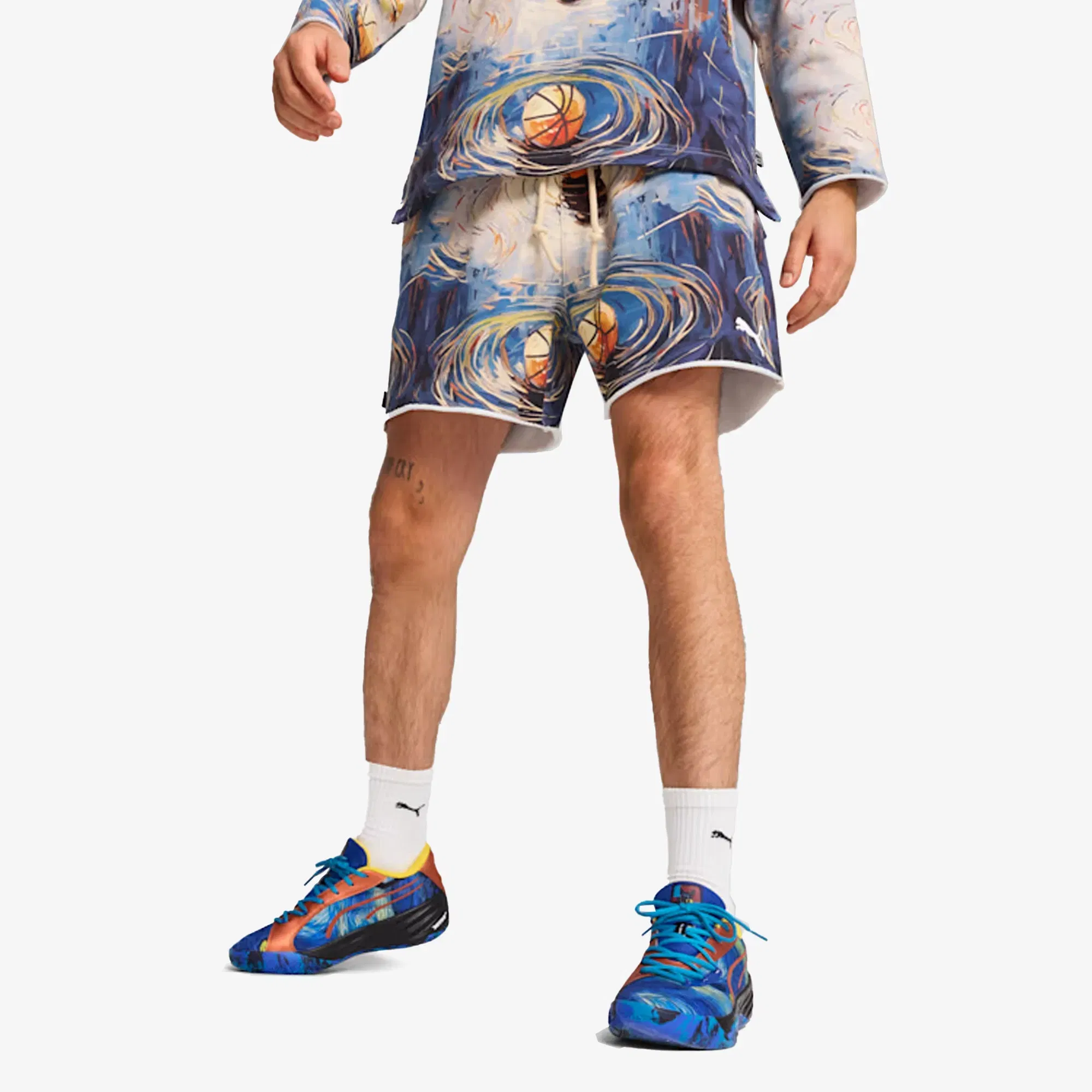 PUMA X DYLAN EXHIBIT PRINTED TERRY SHORT { VIVID BLUE
