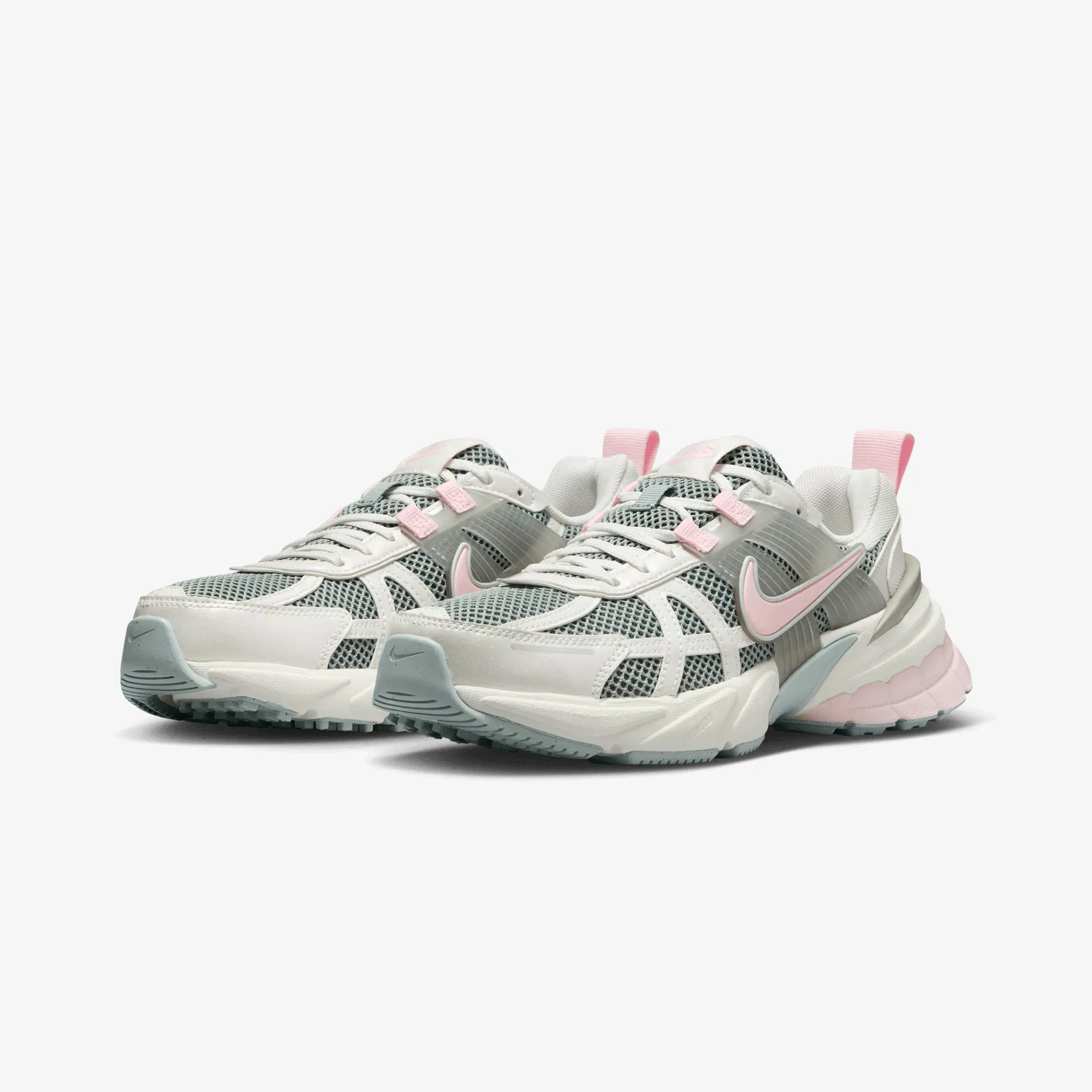 NIKE V2K RUN { LIGHT PUMICE/PINK FOAM -PHOTON DUST