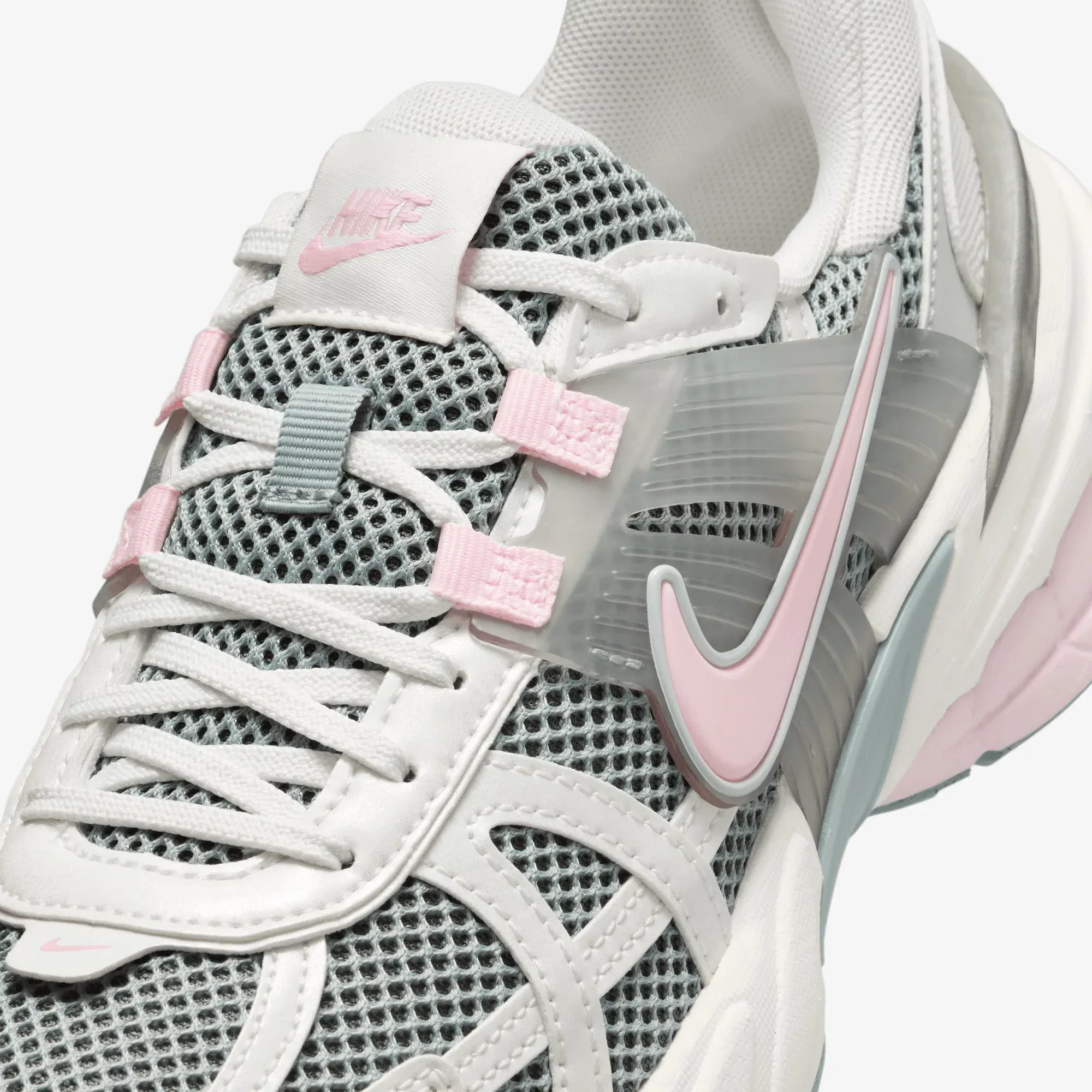 NIKE V2K RUN { LIGHT PUMICE/PINK FOAM -PHOTON DUST