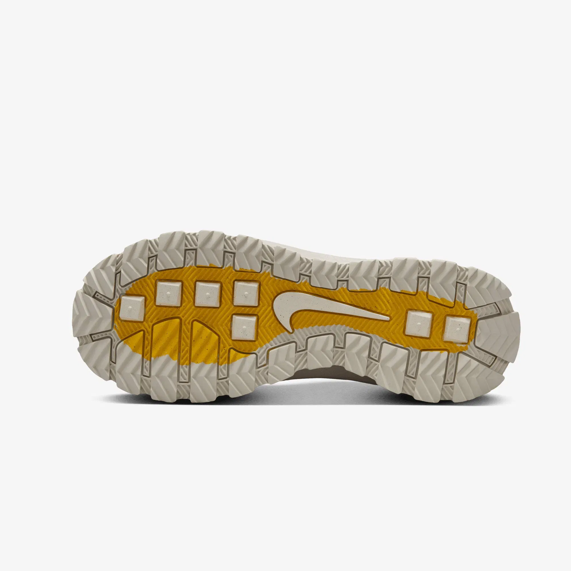 NIKE BLAZER ROAM MID { SUMMIT WHITE/PHANTOM-LIGHT BONE