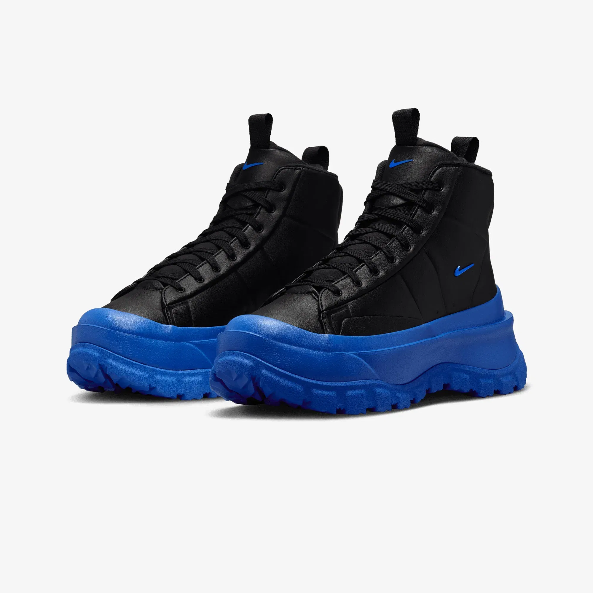 NIKE BLAZER ROAM MID { BLACK/RACER BLUE