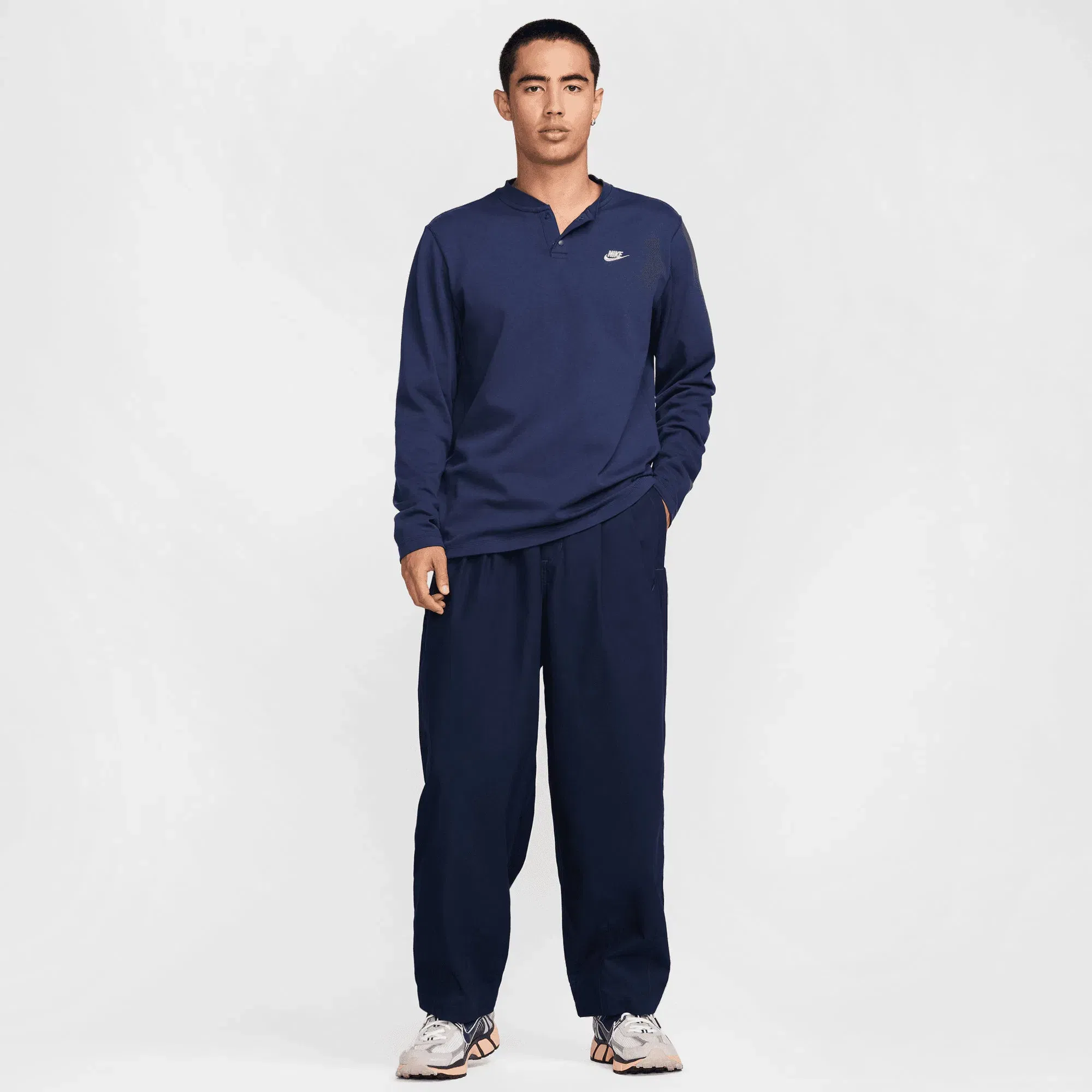 NIKE CLUB BALLOON PANTS { OBSIDIAN/OBSIDIAN