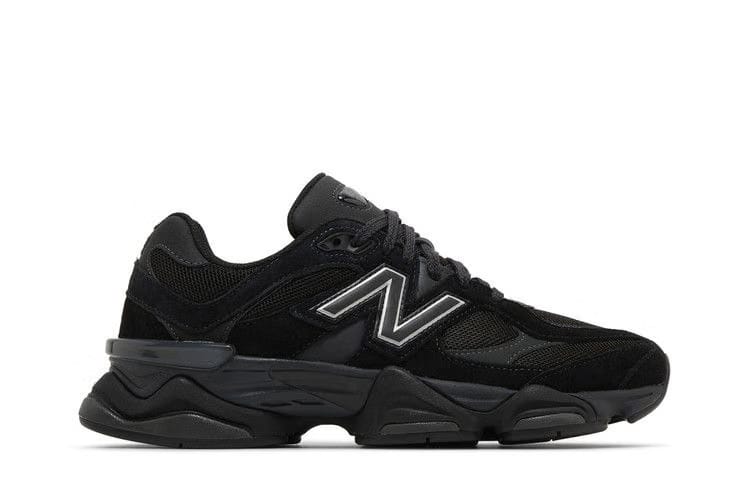 9060 Black