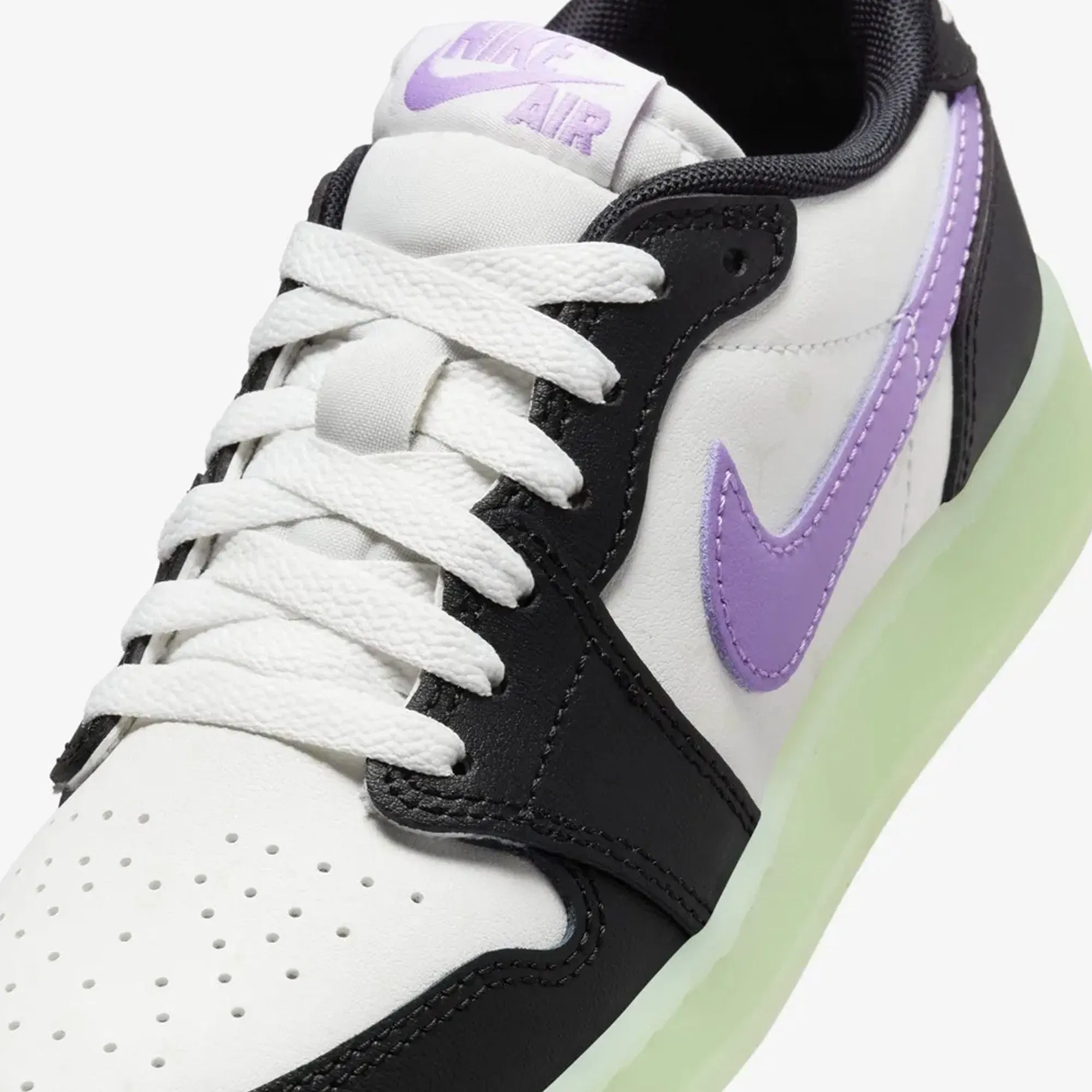 JORDAN AIR JORDAN 1 LOW RETRO (GS) { BLACK RASPBERRY