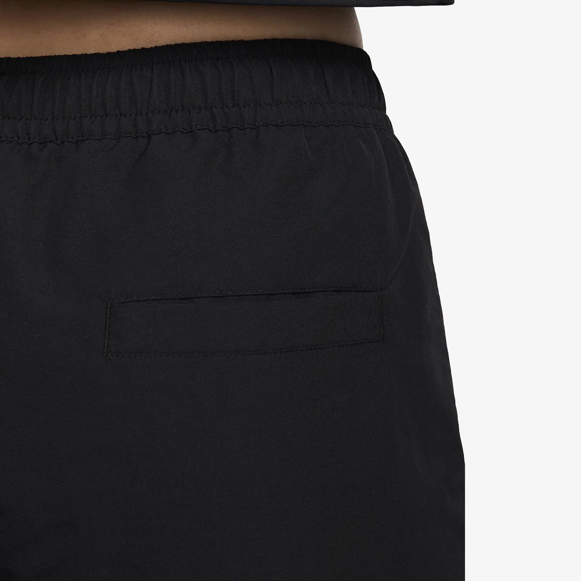 NIKE SPORTSWEAR EVERYTHING WOVENS { BLACK OR GREY