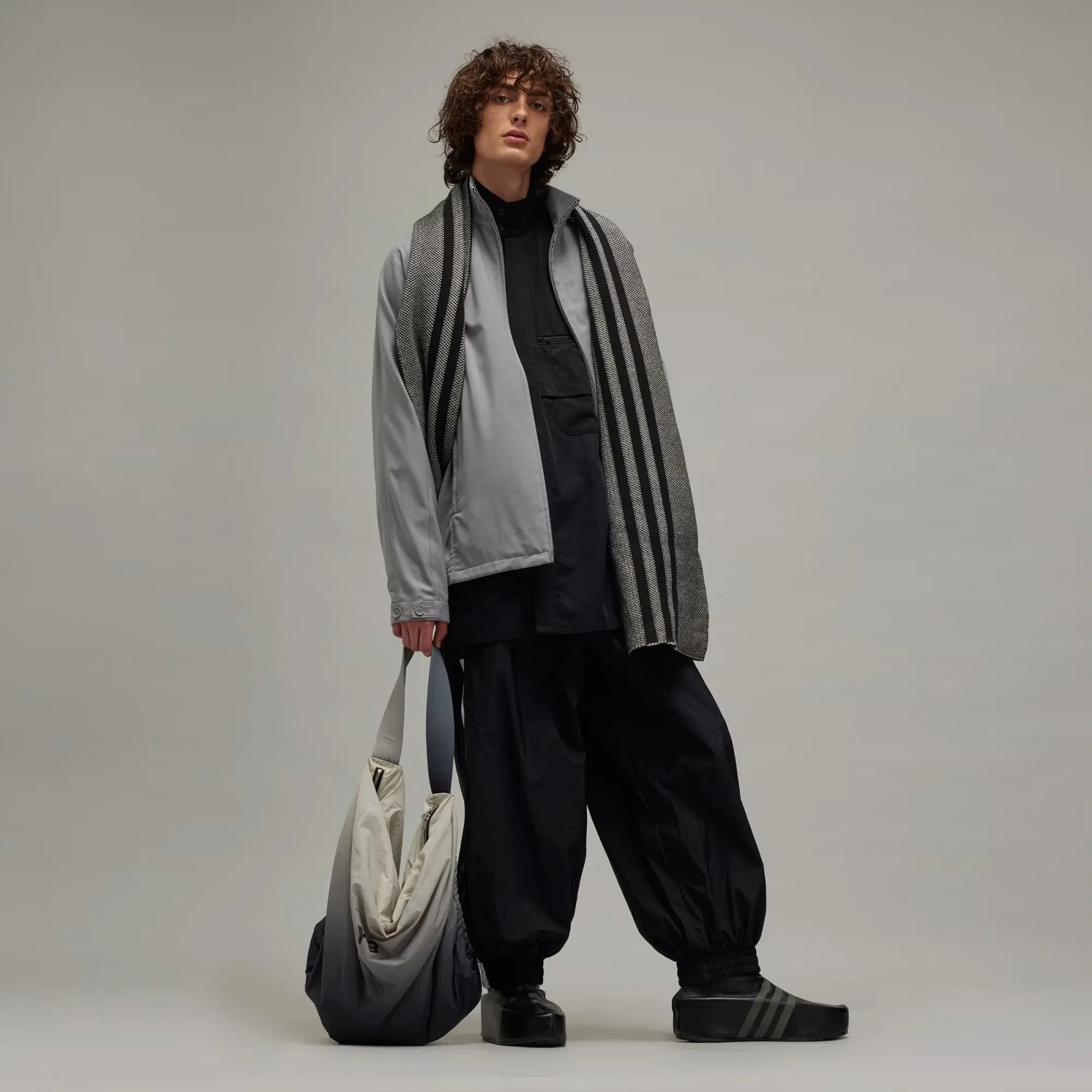 Y-3 WASHED TWILL OVERSHIRT { BLACK