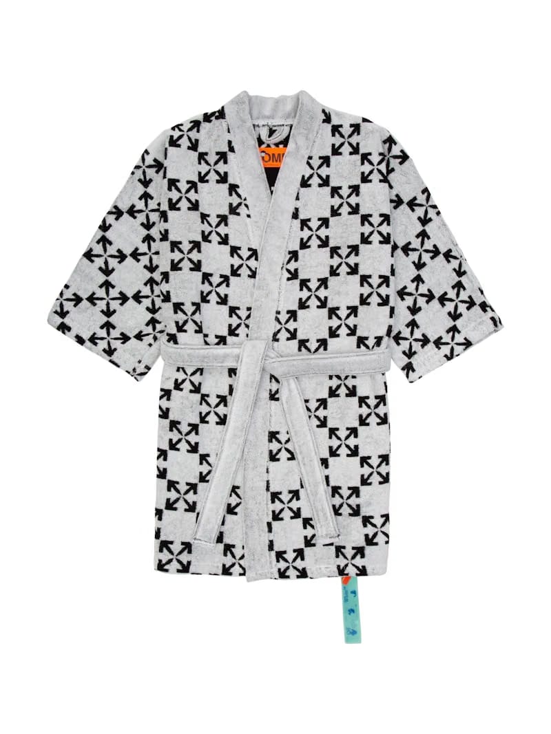 OFF-WHITE Arrow Pattern Bathrobe White/Black