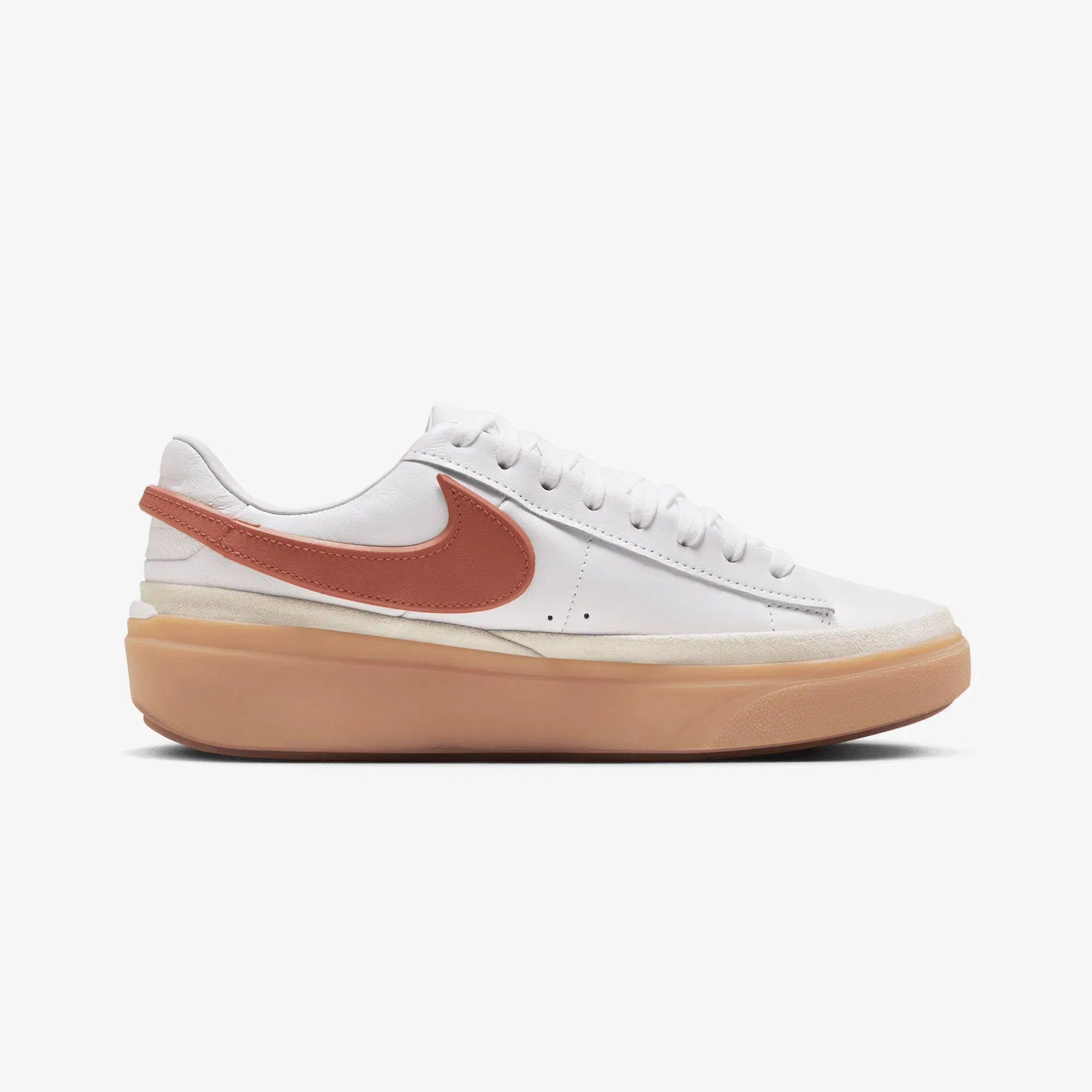 NIKE BLAZER PHANTOM LOW { WHITE/DARK RUSSET-SUMMIT WHITE