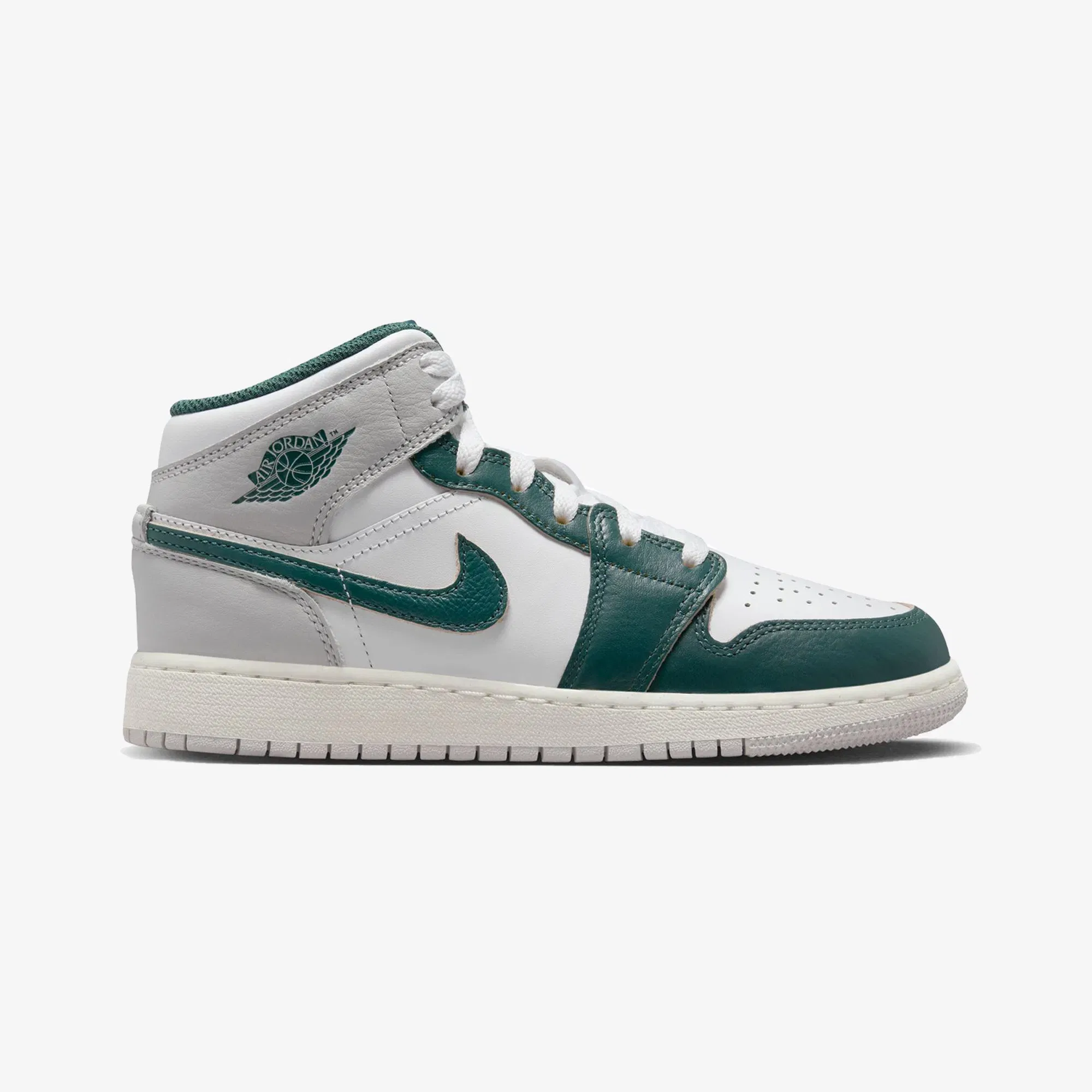 JORDAN AIR JORDAN 1 MID SE (GS) { WHITE/OXIDIZED GREEN-SAIL-NEUTRAL GREY