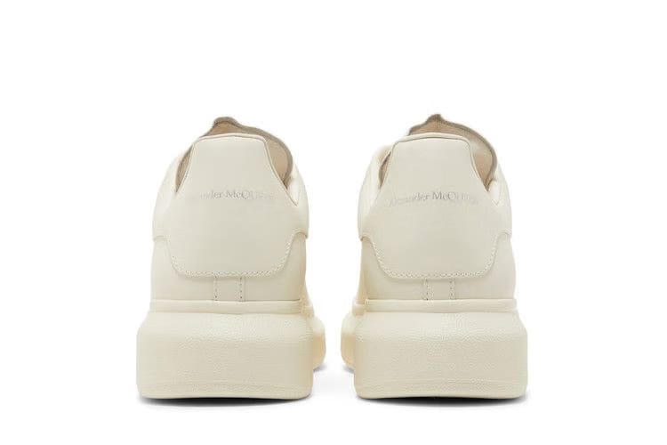 Alexander McQueen Oversized Sneaker Vanilla