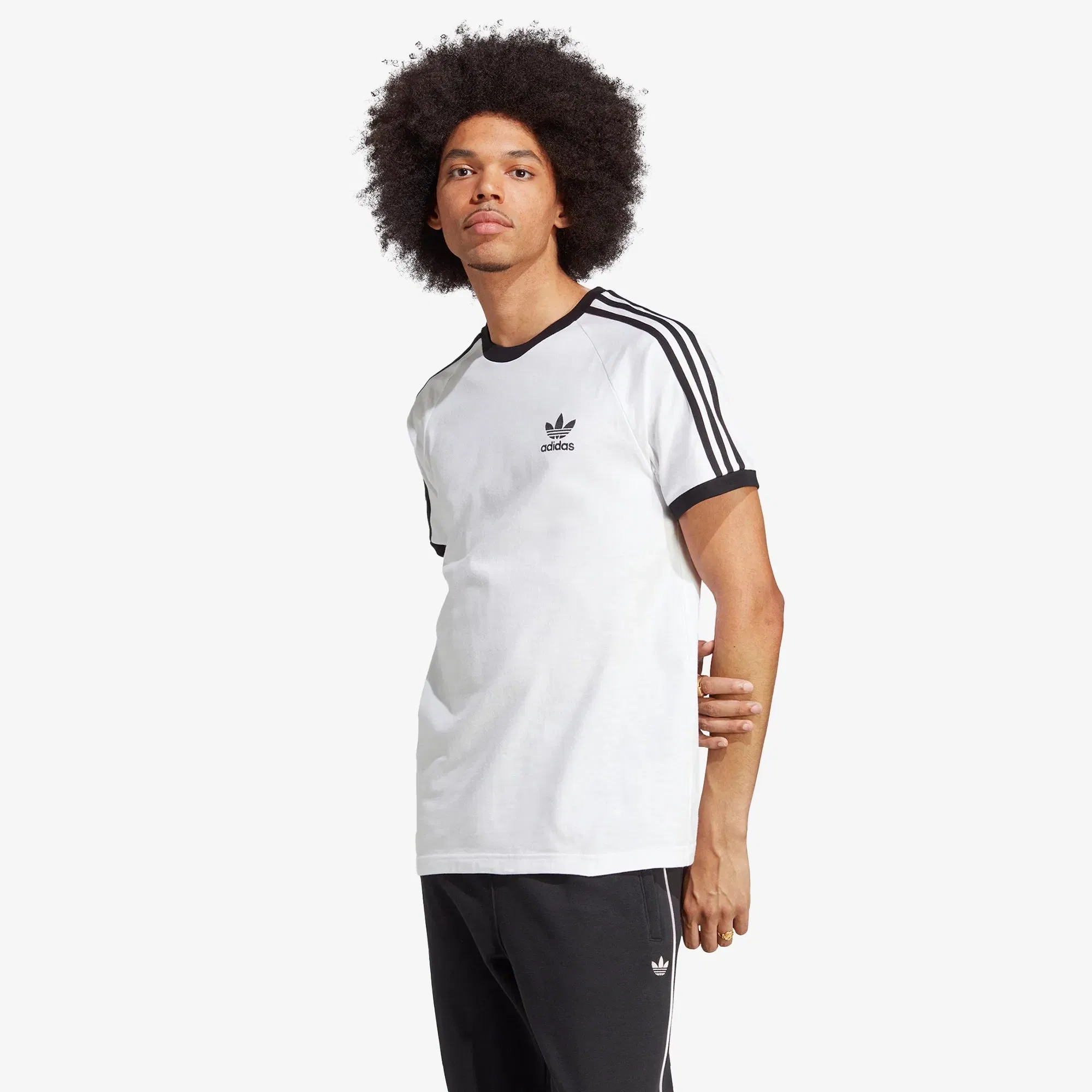 ADIDAS ORIGINALS ADICOLOR CLASSICS 3-STRIPES TEE { WHITE/BLACK