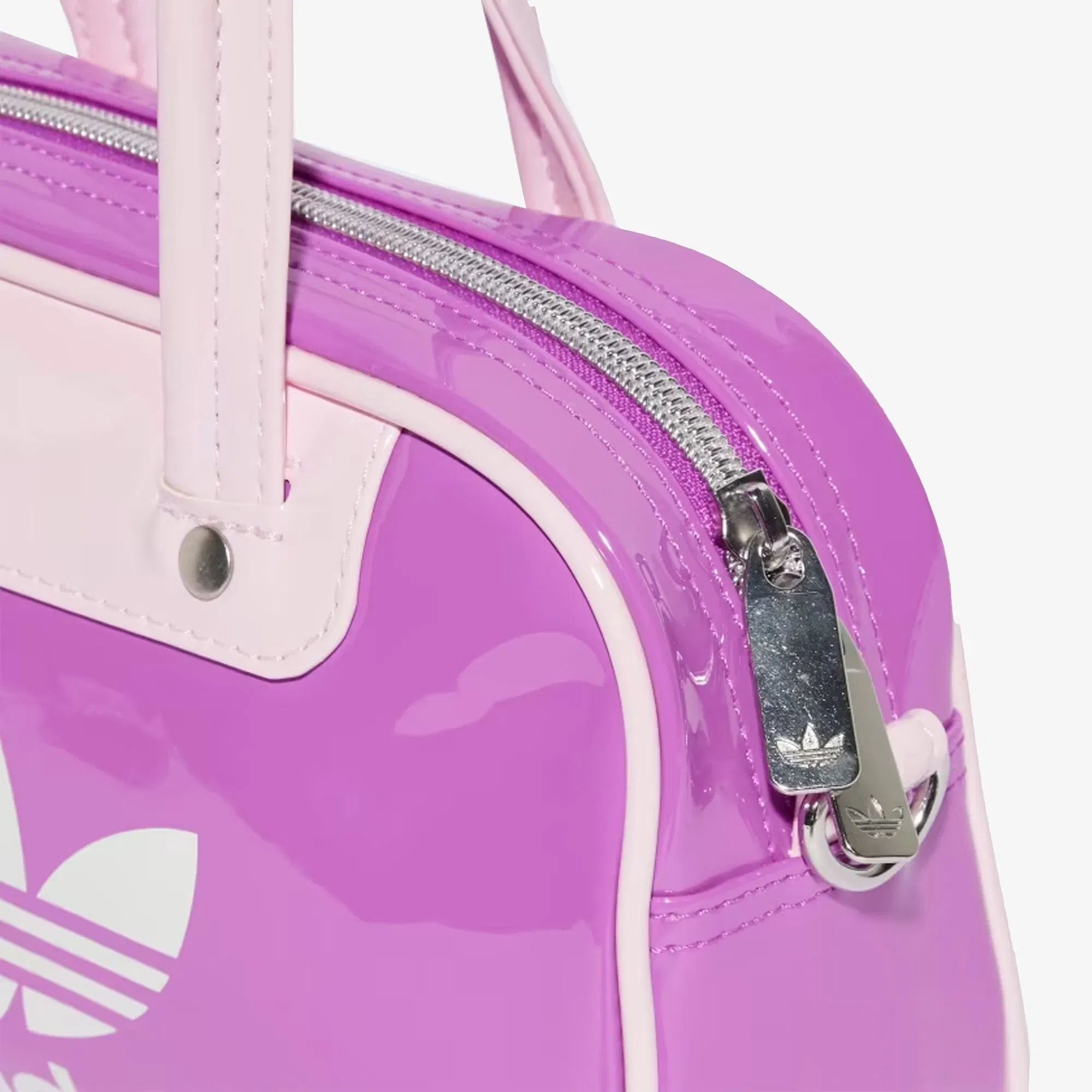 ADIDAS ORIGINALS ADICOLOR MINI BOWLING BAG { PURPLE BURST/WHITE