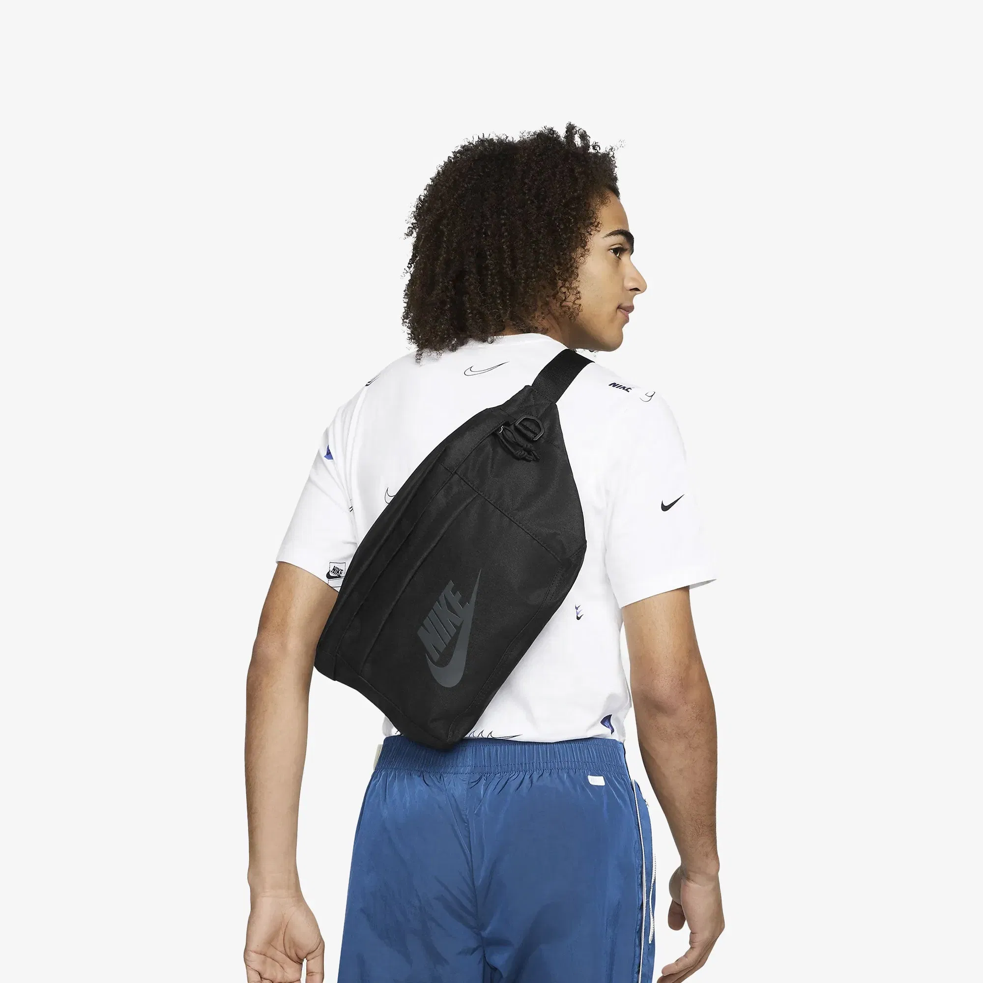 NIKE TECH HIP PACK (10L) { BLACK/BLACK/ANTHRACITE