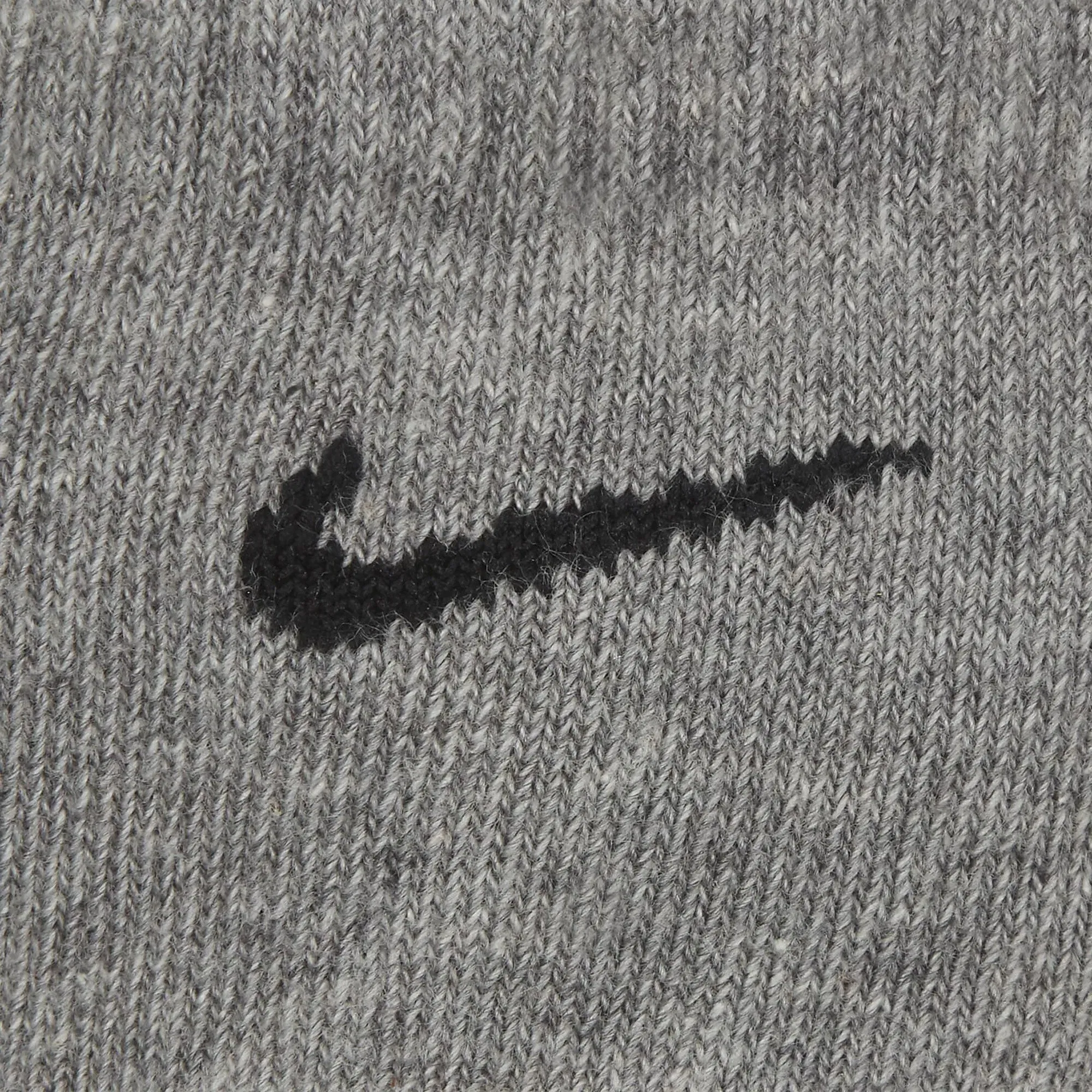 NIKE EVERYDAY LIGHTWEIGHT { MULTI-COLOR