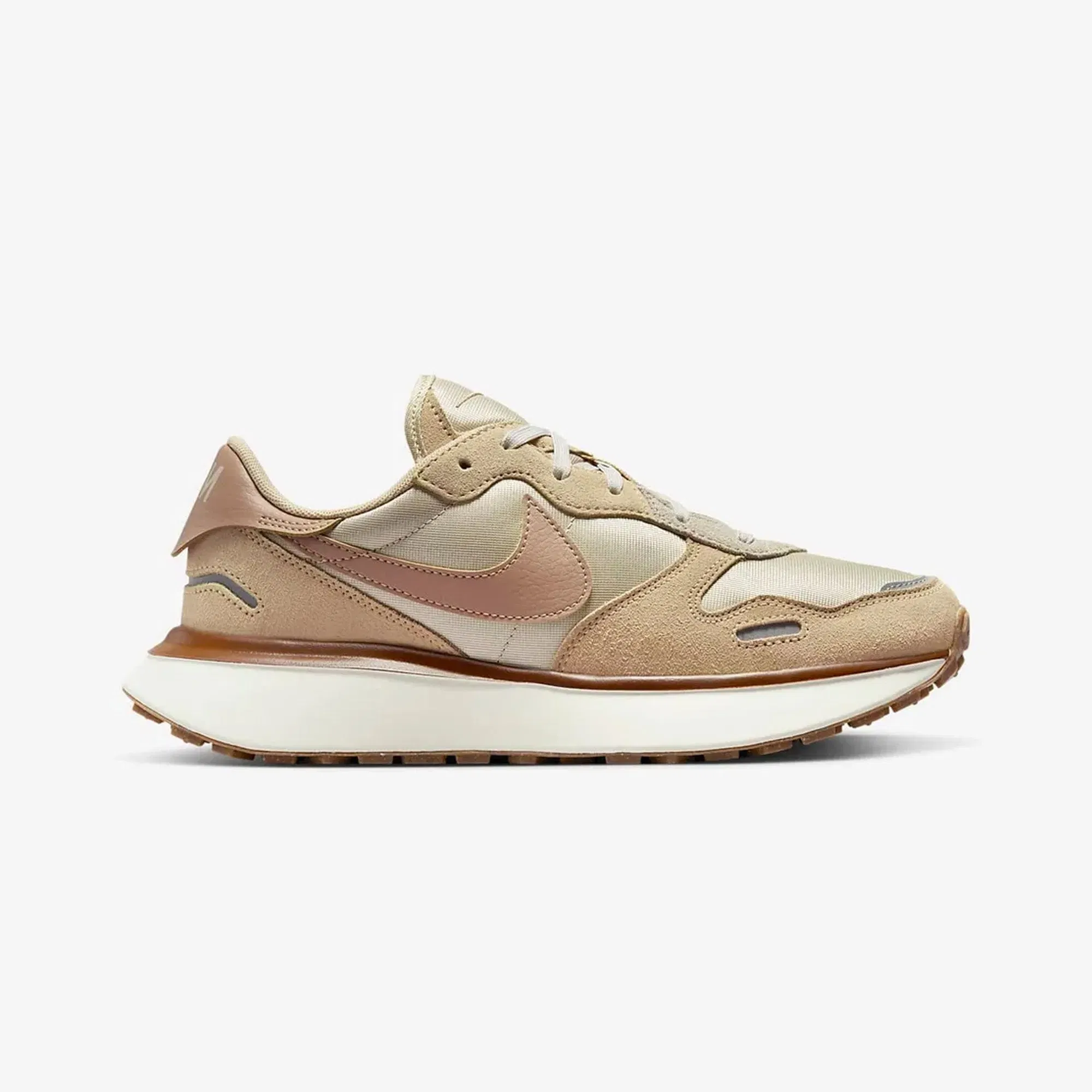 NIKE PHOENIX WAFFLE { SANDDRIFT/HEMP-SESAME-METALLIC SILVER