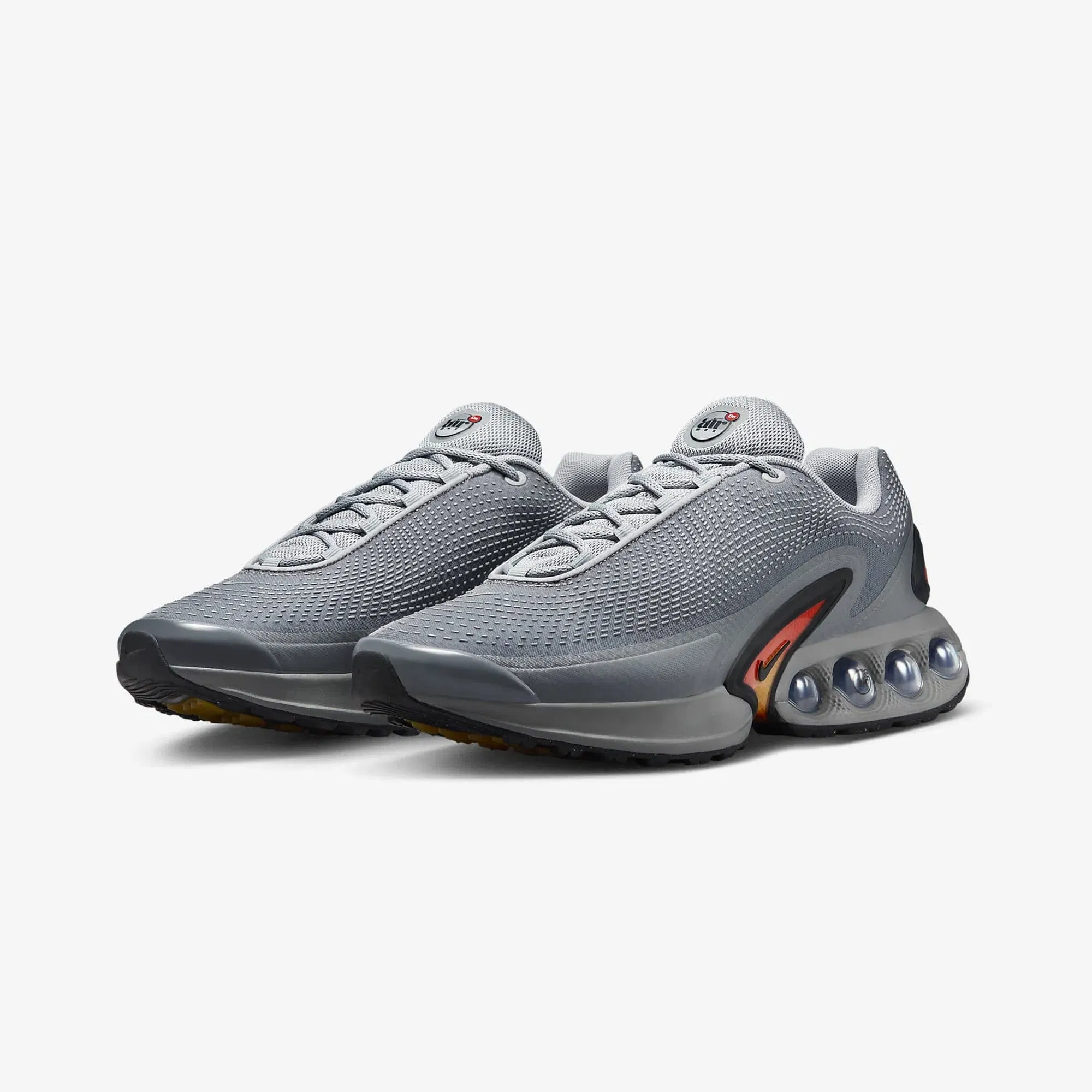 Nike AIR MAX DN { PARTICLE GREY/BLACK-SMOKE GREY-WOLF GREY