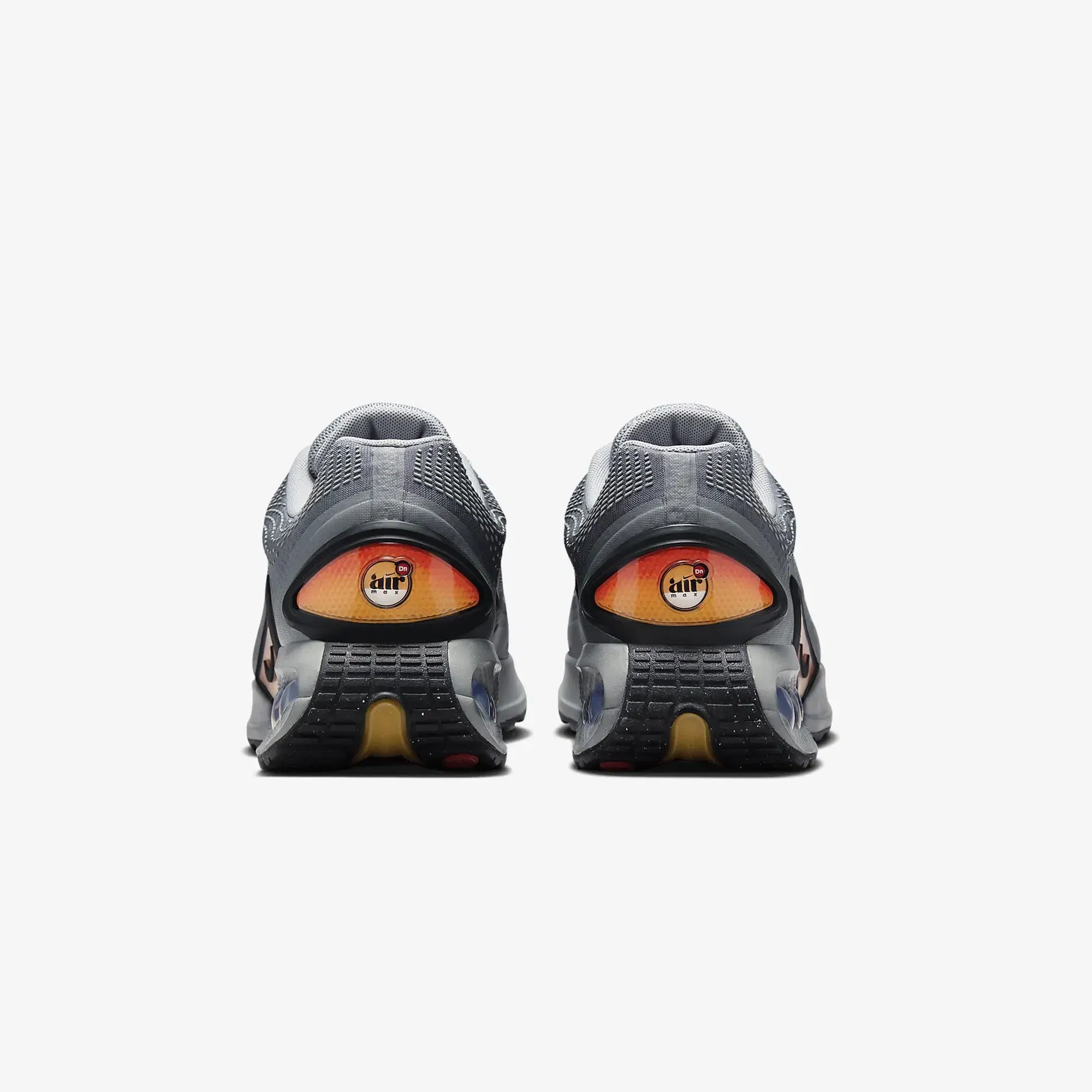 Nike AIR MAX DN { PARTICLE GREY/BLACK-SMOKE GREY-WOLF GREY