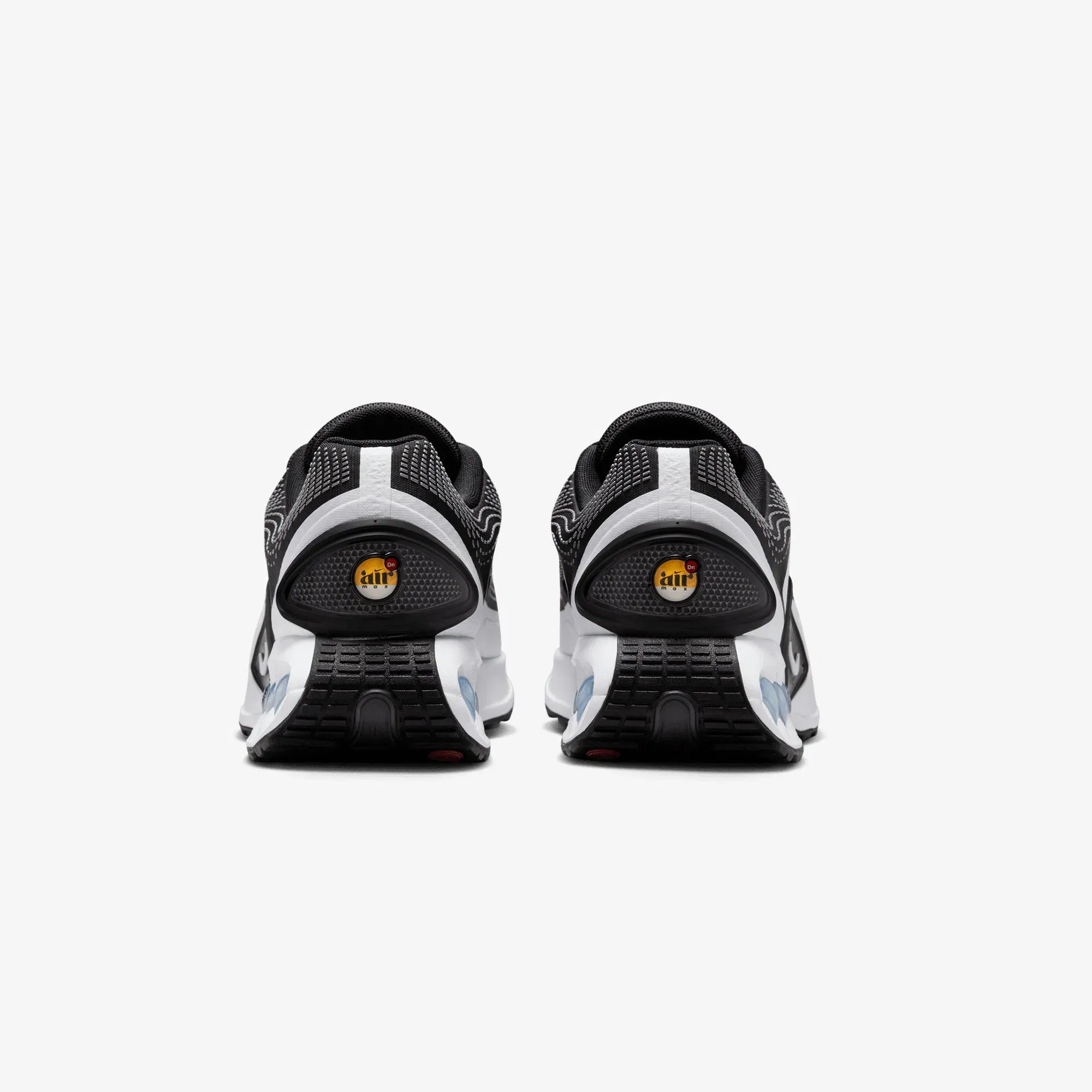Nike AIR MAX DN { BLACK/WHITE-COOL GREY-PURE PLATINUM