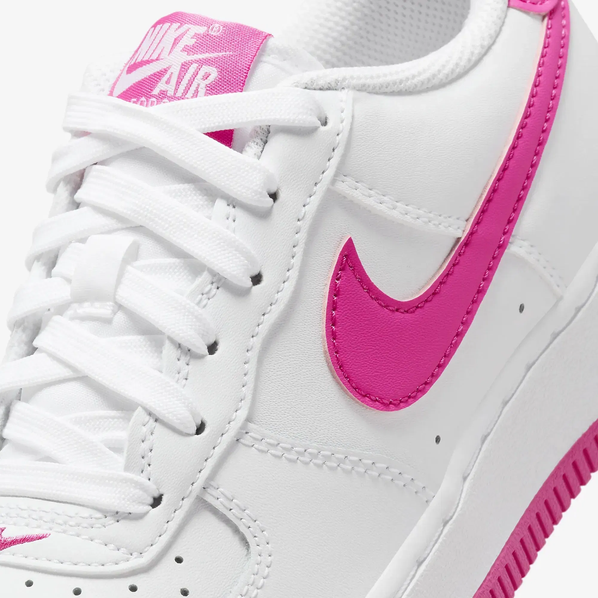 Nike AIR FORCE 1 (GS) { WHITE/LASER FUCHSIA