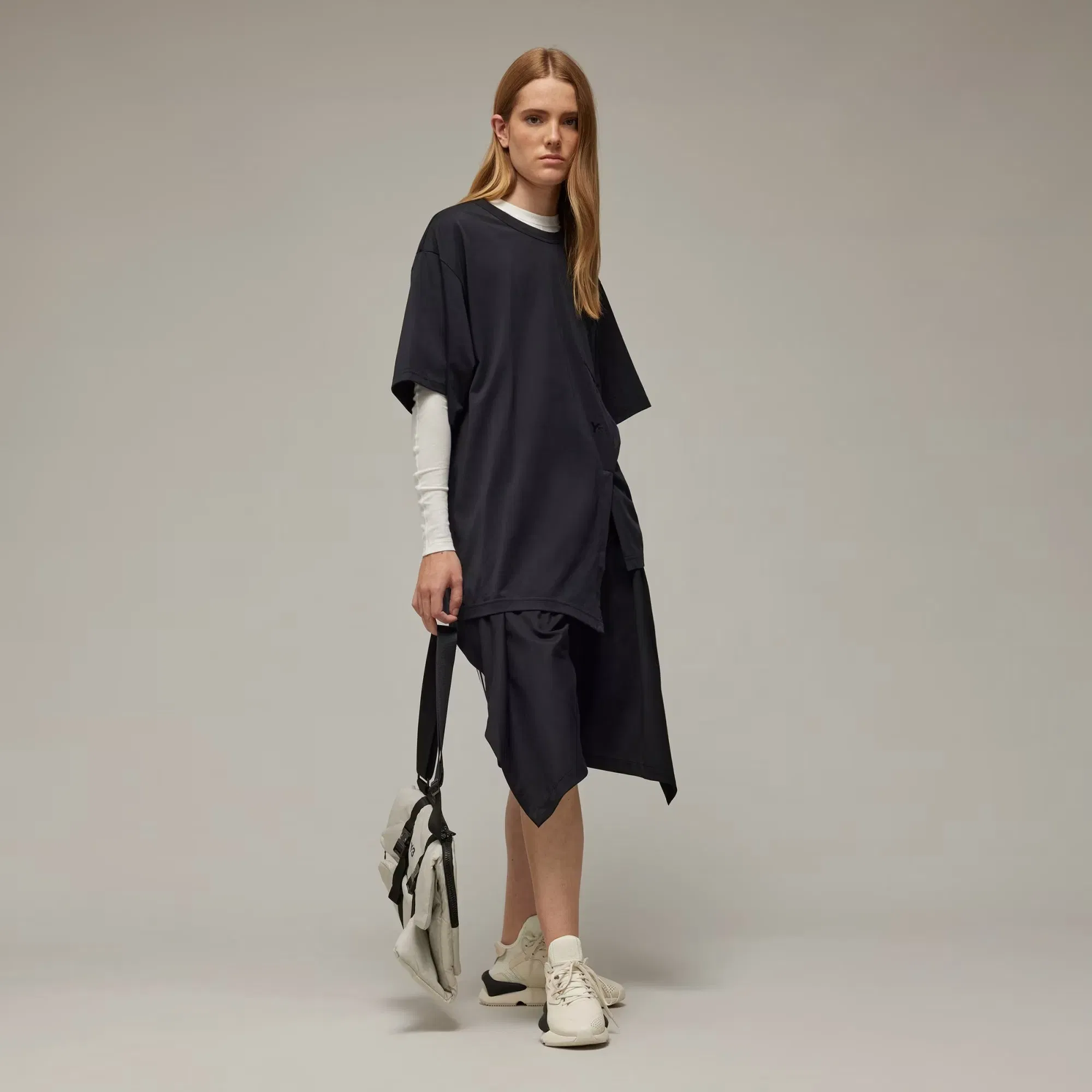 Adidas Originals PREMIUM LOOSE SHORT SLEEVE T-Shirt { BLACK