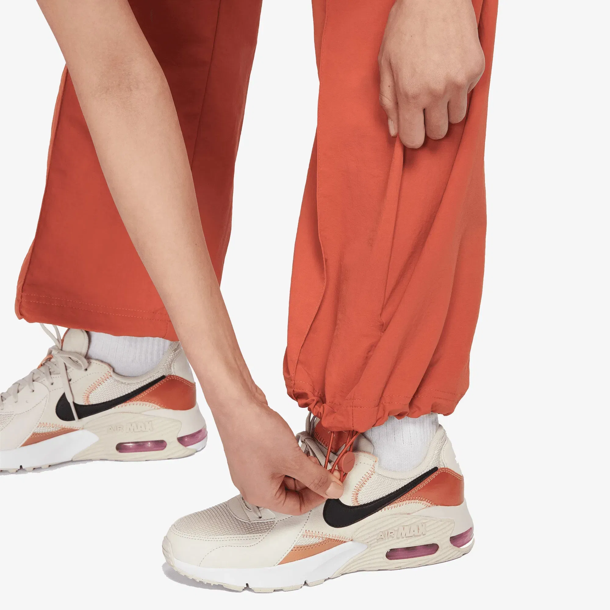 Nike SPORTSWEAR EVERYTHING WOVENS { BURNT SUNRISE/SAIL