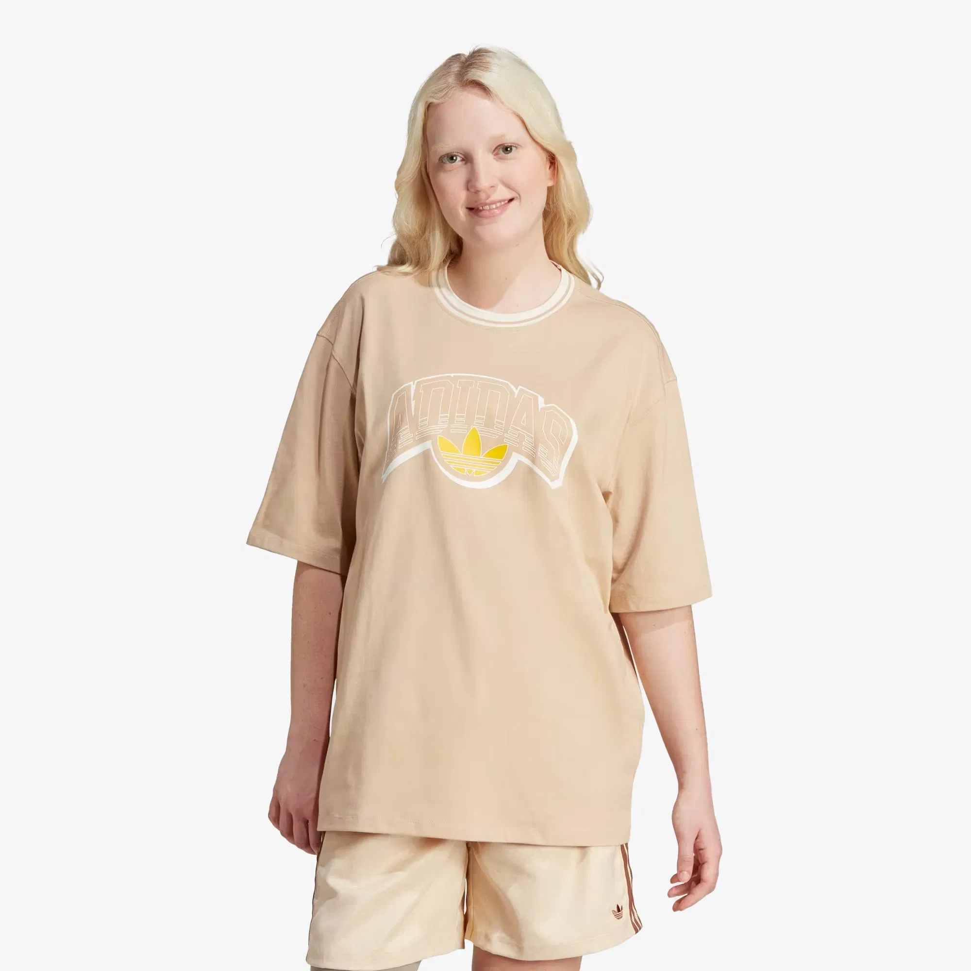 Adidas Originals BIG LOGO GRAPHIC T-Shirt { MAGIC BEIGE