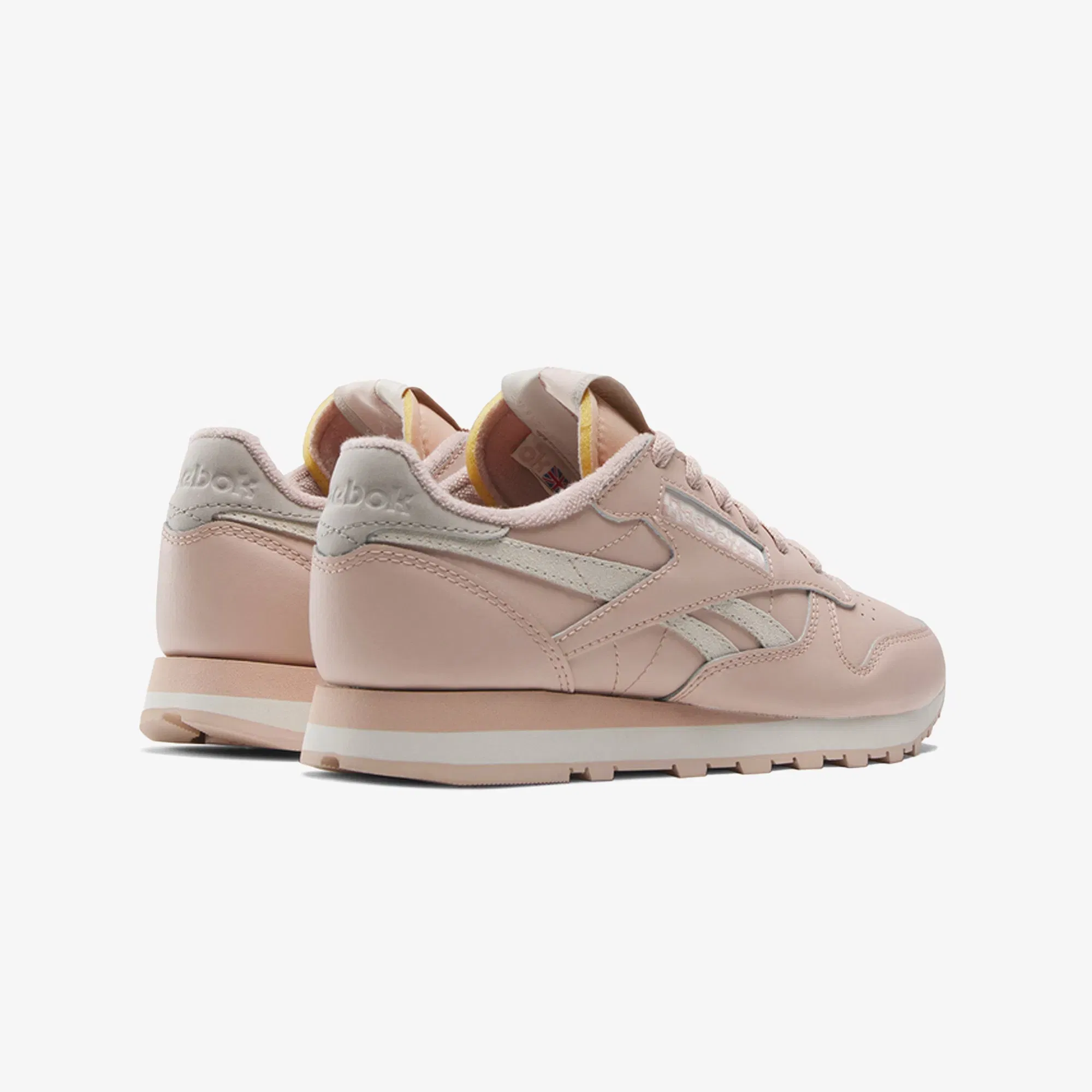 Reebok CLASSIC LEATHER { BONE/ASH