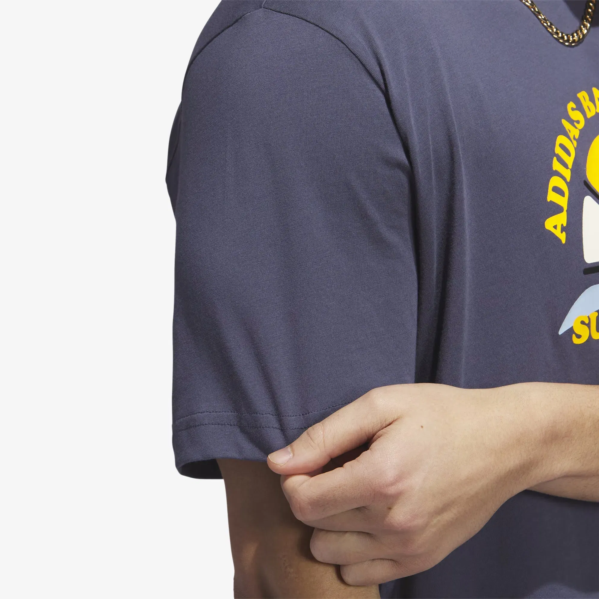 Adidas Originals BASKETBALL SHORT SLEEVE T-Shirt { SHADOW NAVY