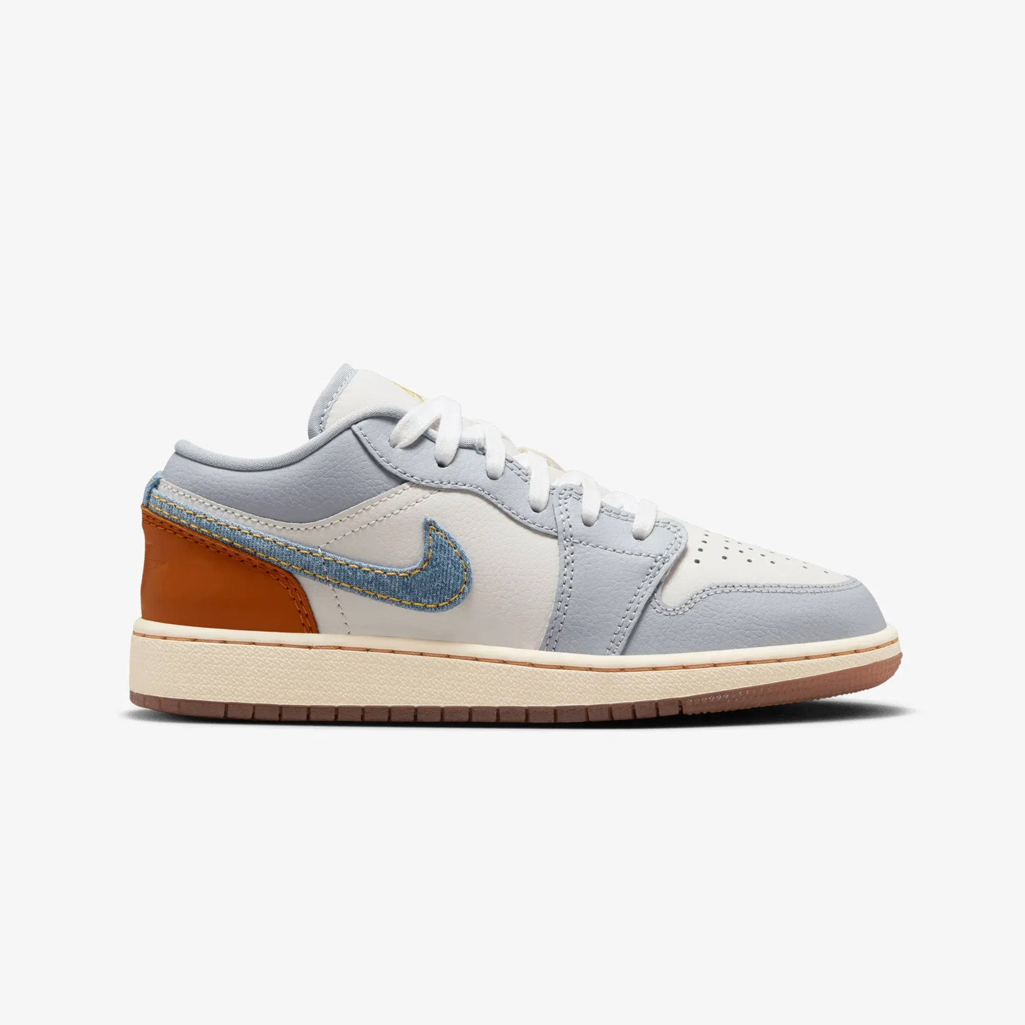 Jordan AIR JORDAN 1 LOW SE (GS) { PHANTOM/LT ARMORY BLUE-COCONUT MILK