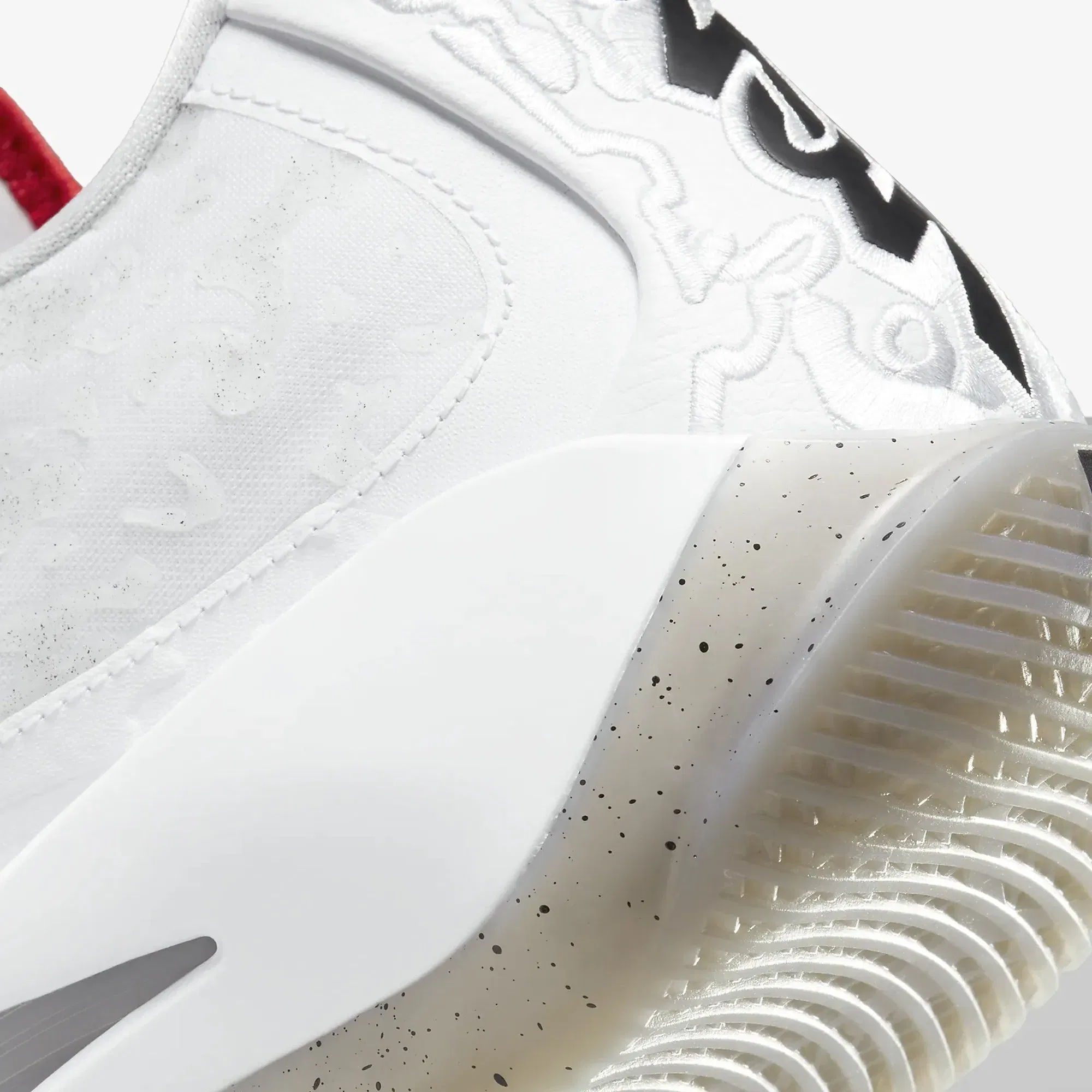 Nike ZION 3 PF { WHITE/UNIVERSITY RED-CEMENT GREY
