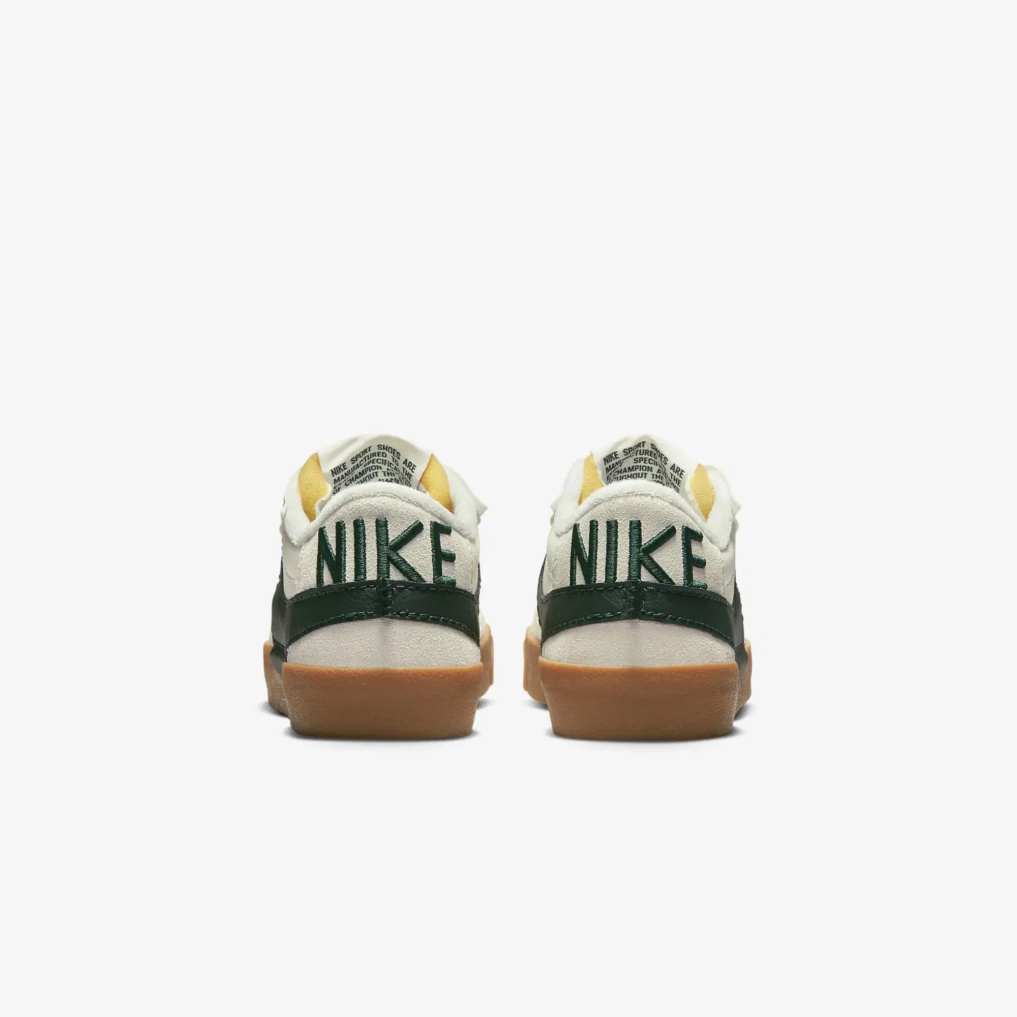 Nike BLAZER LOW '77 JUMBO WNTR { SAIL/PRO GREEN-GUM MED BROWN