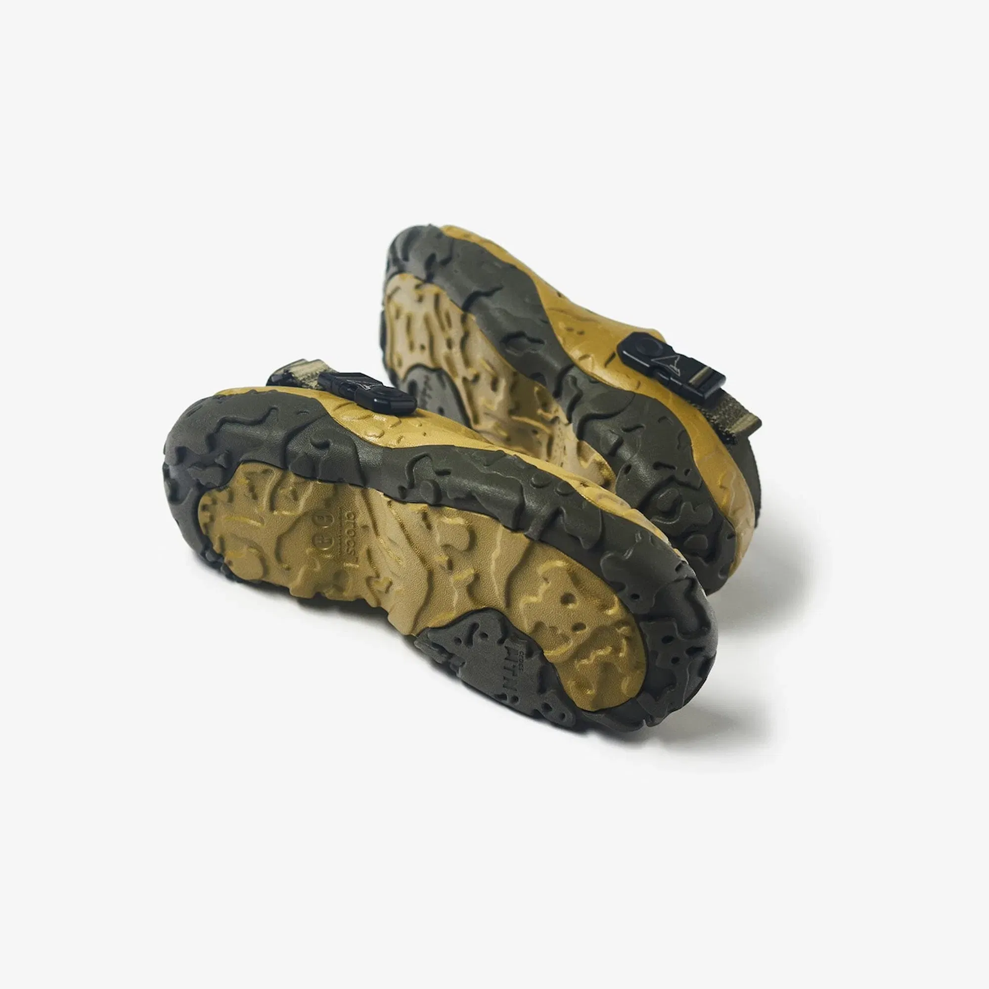 Crocs ROA X CROCS ATATLAS CLOG { ALOE/MLTI