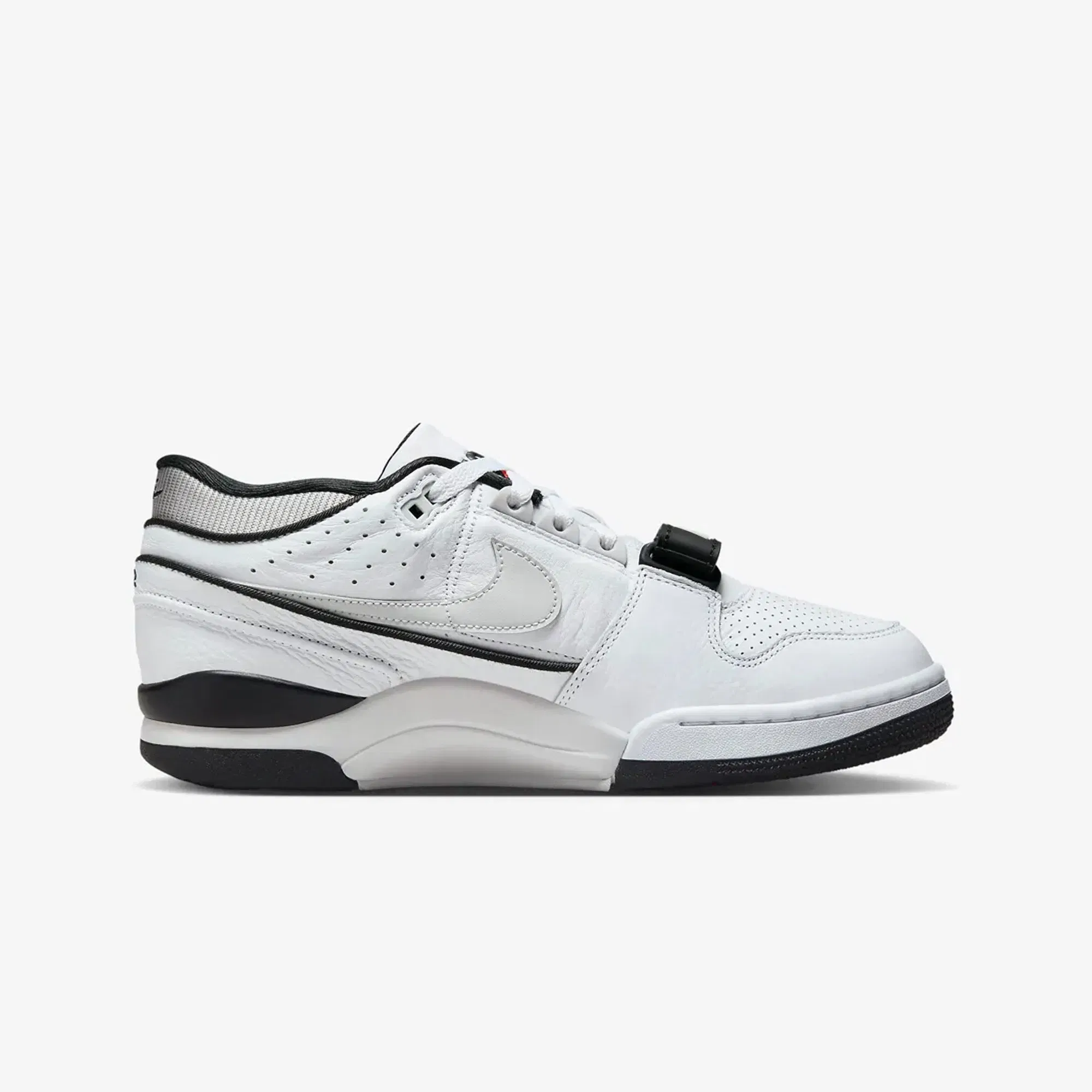 Nike AIR ALPHA FORCE 88 { WHITE/NEUTRAL GREY-BLACK-TECH GREY