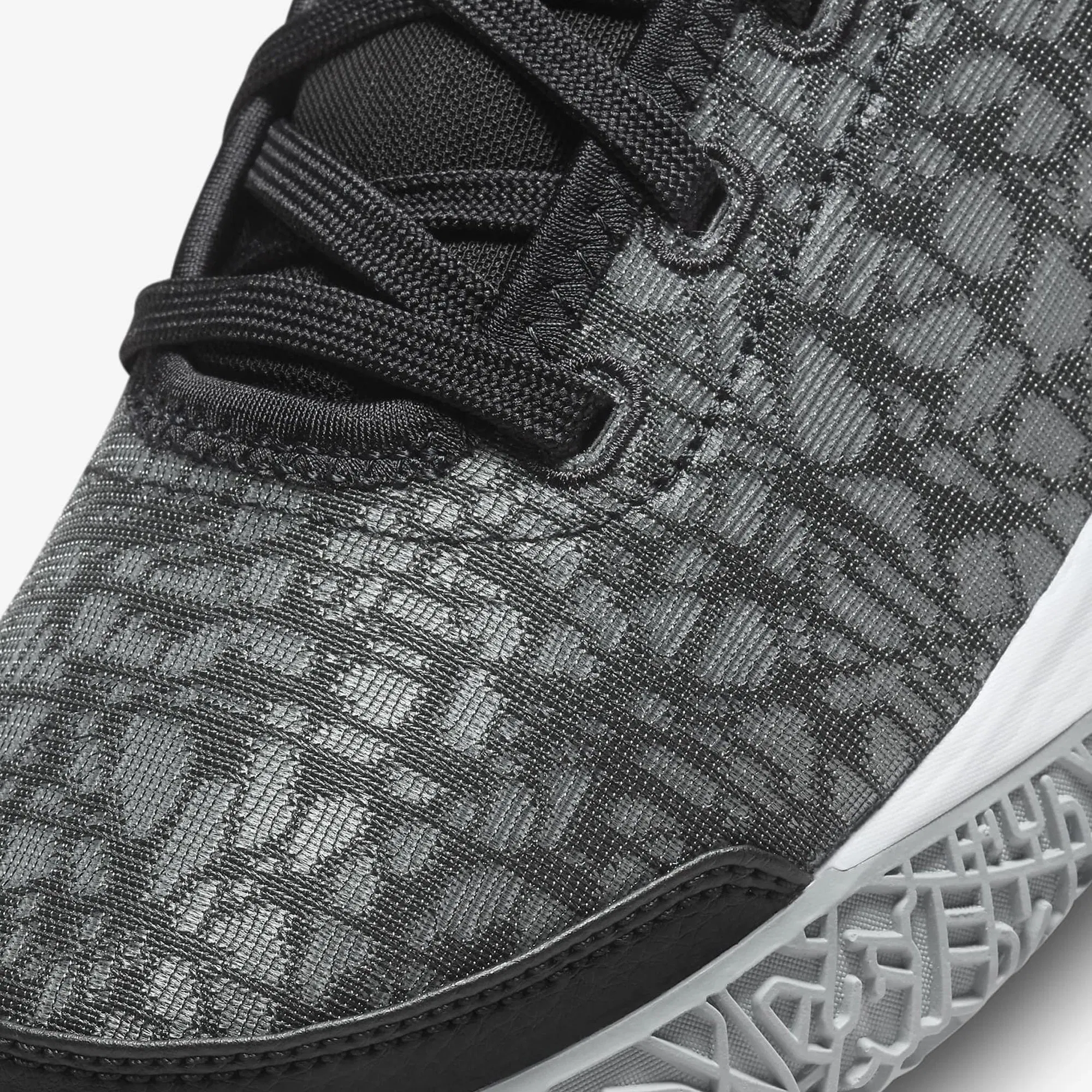 Nike LEBRON NXXT GEN EP { BLACK/WOLF GREY-WHITE-LIGHT BONE