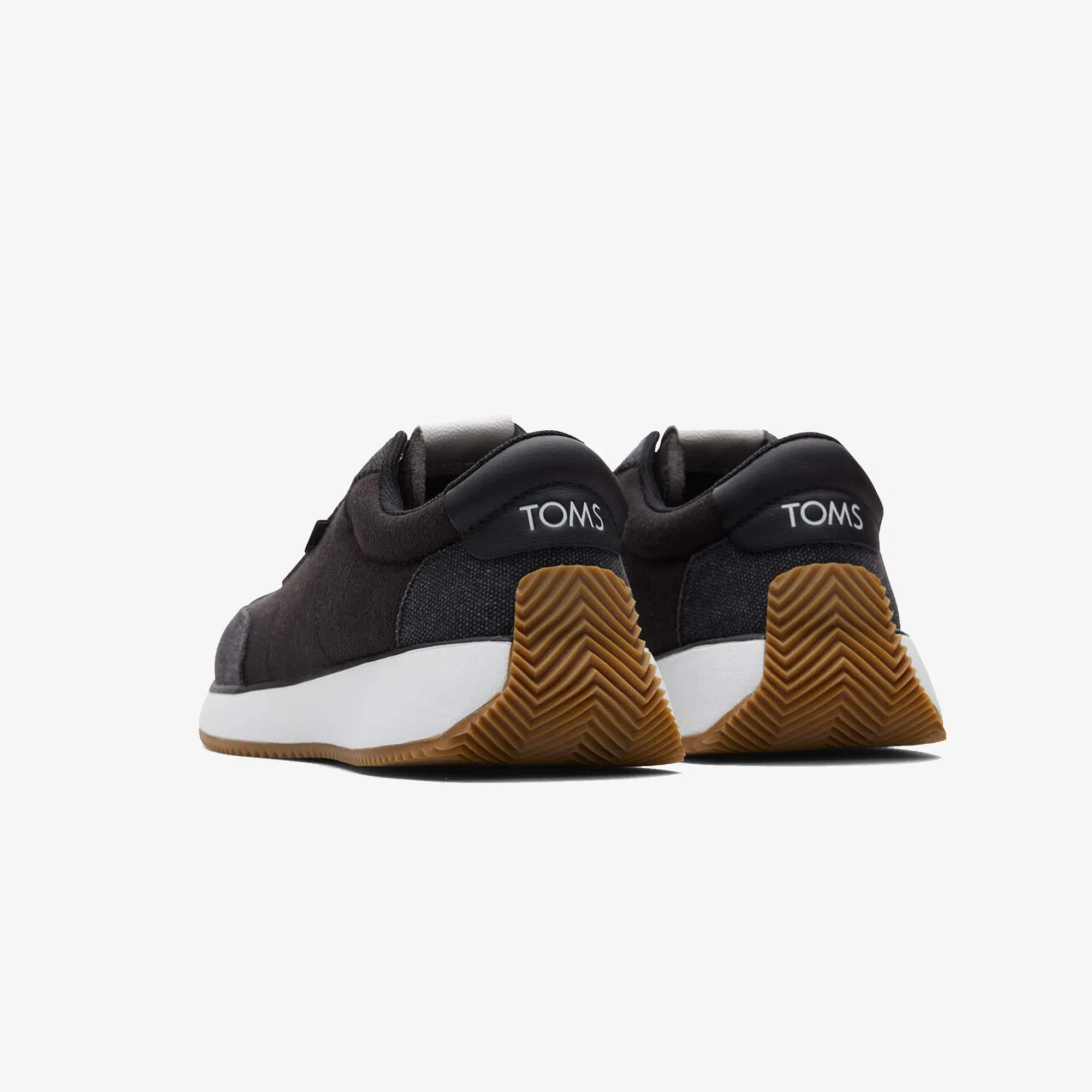 Toms WYNDON JOGGER { BLACK