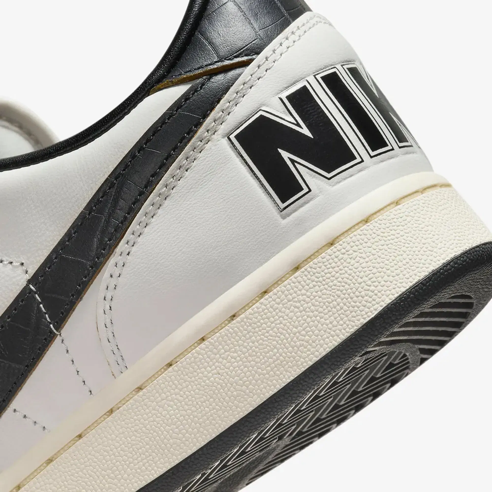 Nike TERMINATOR LOW PREMIUM { PHANTOM/BLACK-COCONUT MILK-DESERT OCHRE