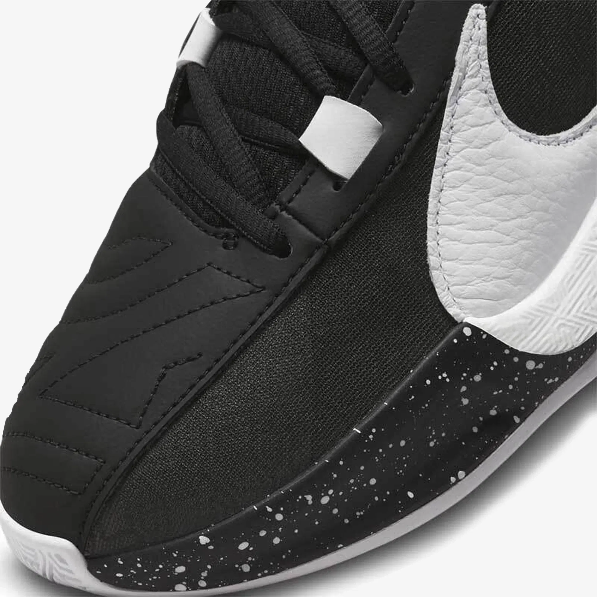 Nike FREAK 5 EP { BLACK/WHITE-PURE PLATINUM