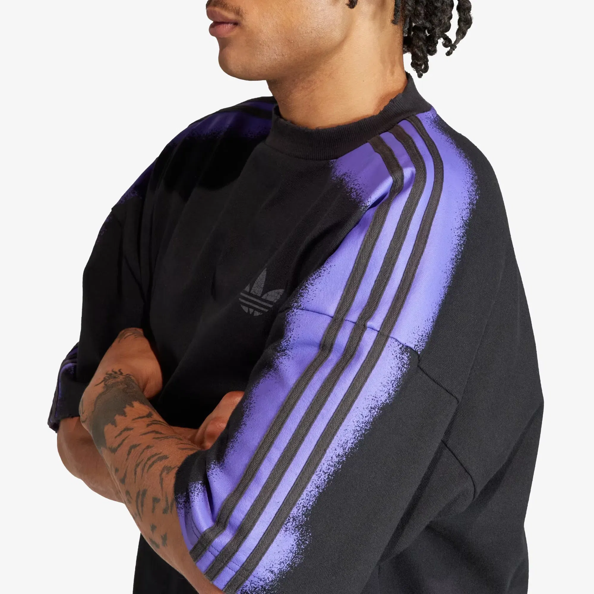 Adidas Originals YOUTH OF PARIS T-Shirt { CARBON