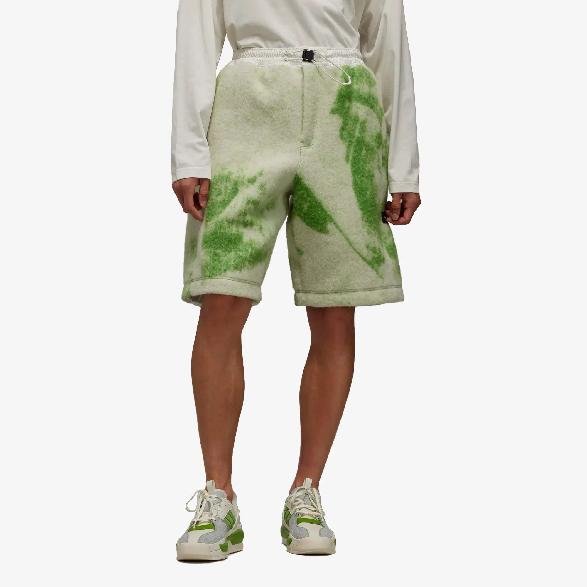 Y-3 FUZZY FLEECE SHORTS { OFF WHITE/TEAM RAVE GREEN