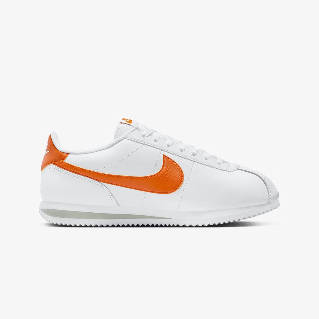 Nike CORTEZ { WHITE/CAMPFIRE ORANGE-JADE HORIZON