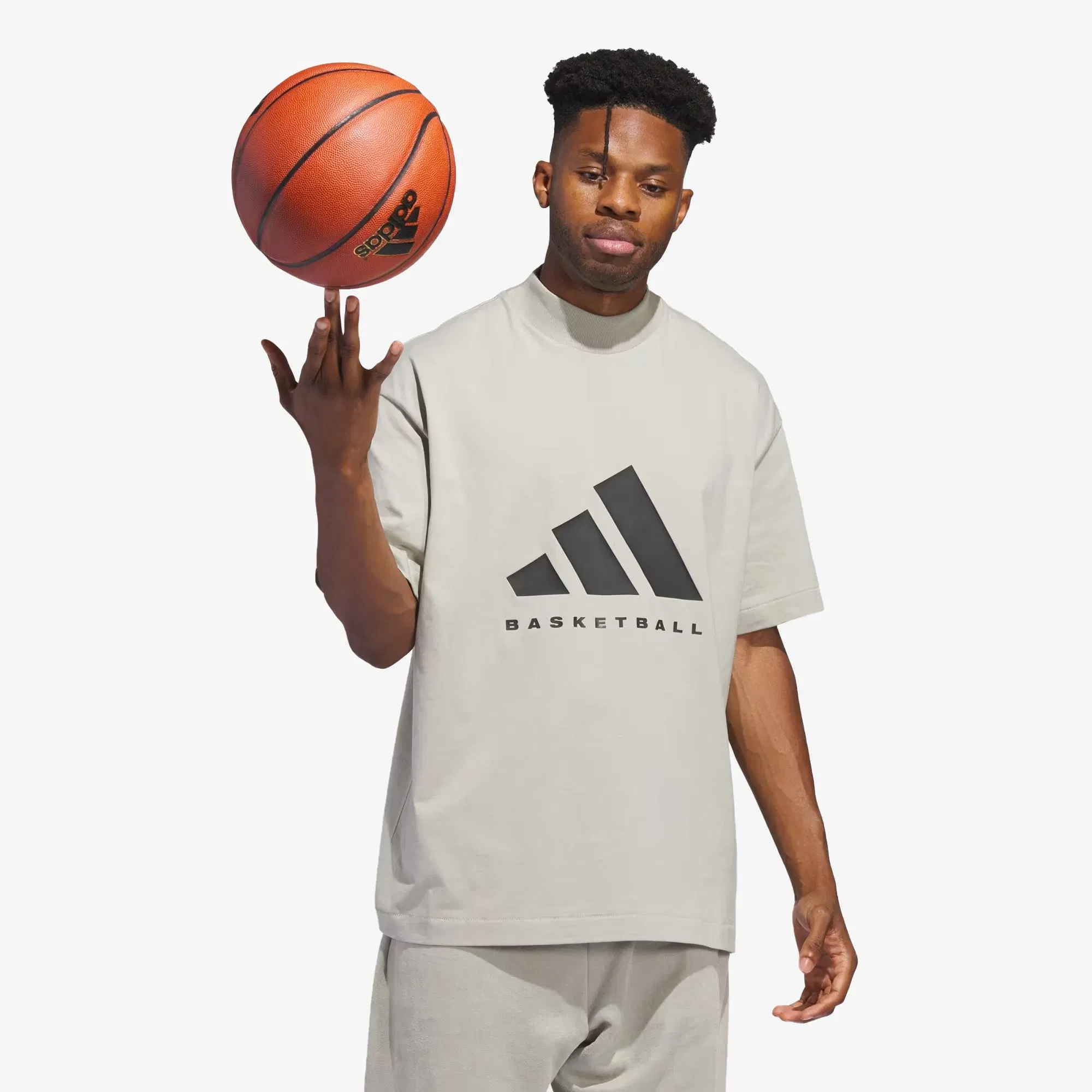 Adidas BASKETBALL T-Shirt { SESAME/SESAME