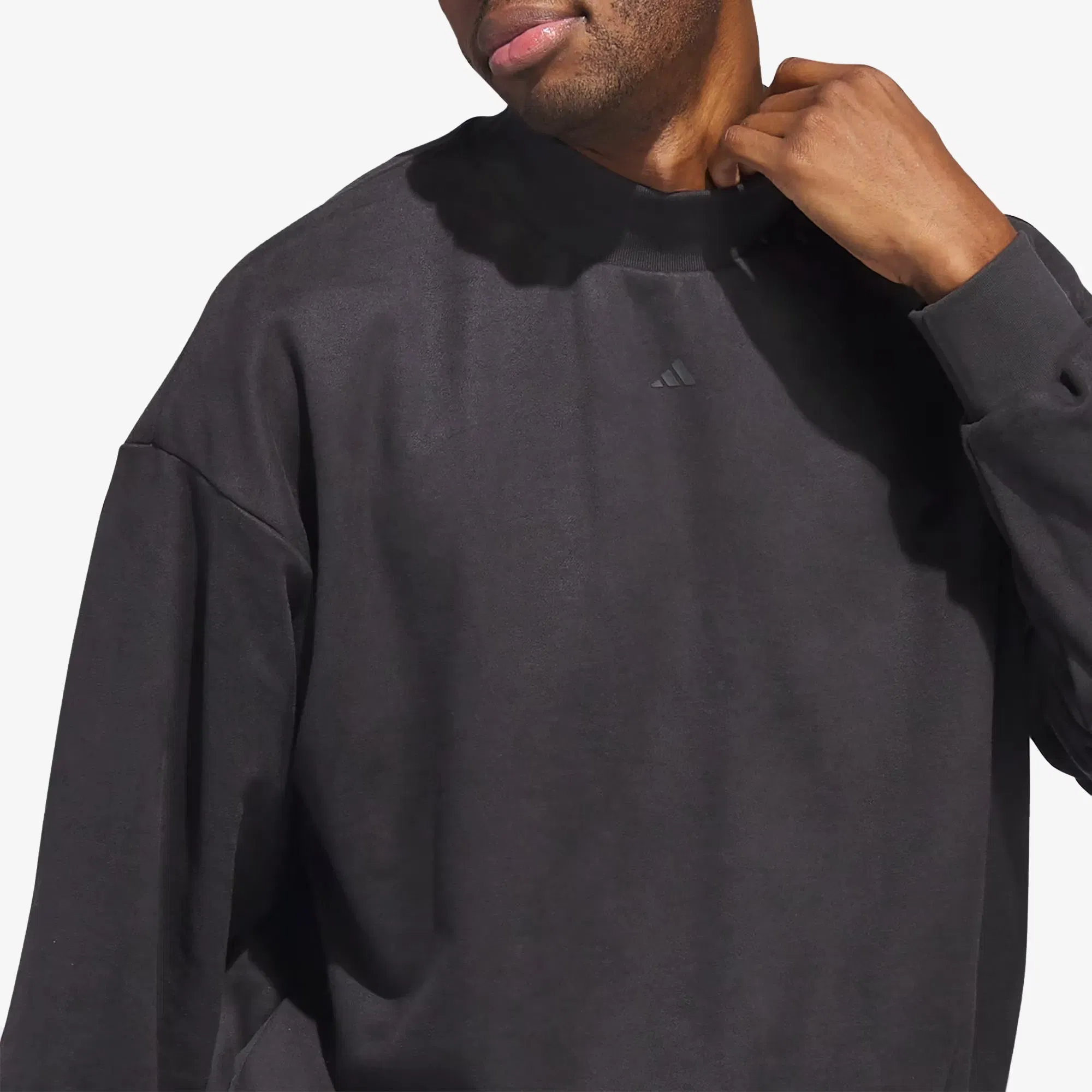 Adidas Originals BASKETBALL SUEDED CREW SWEATSHIRT { CARBON