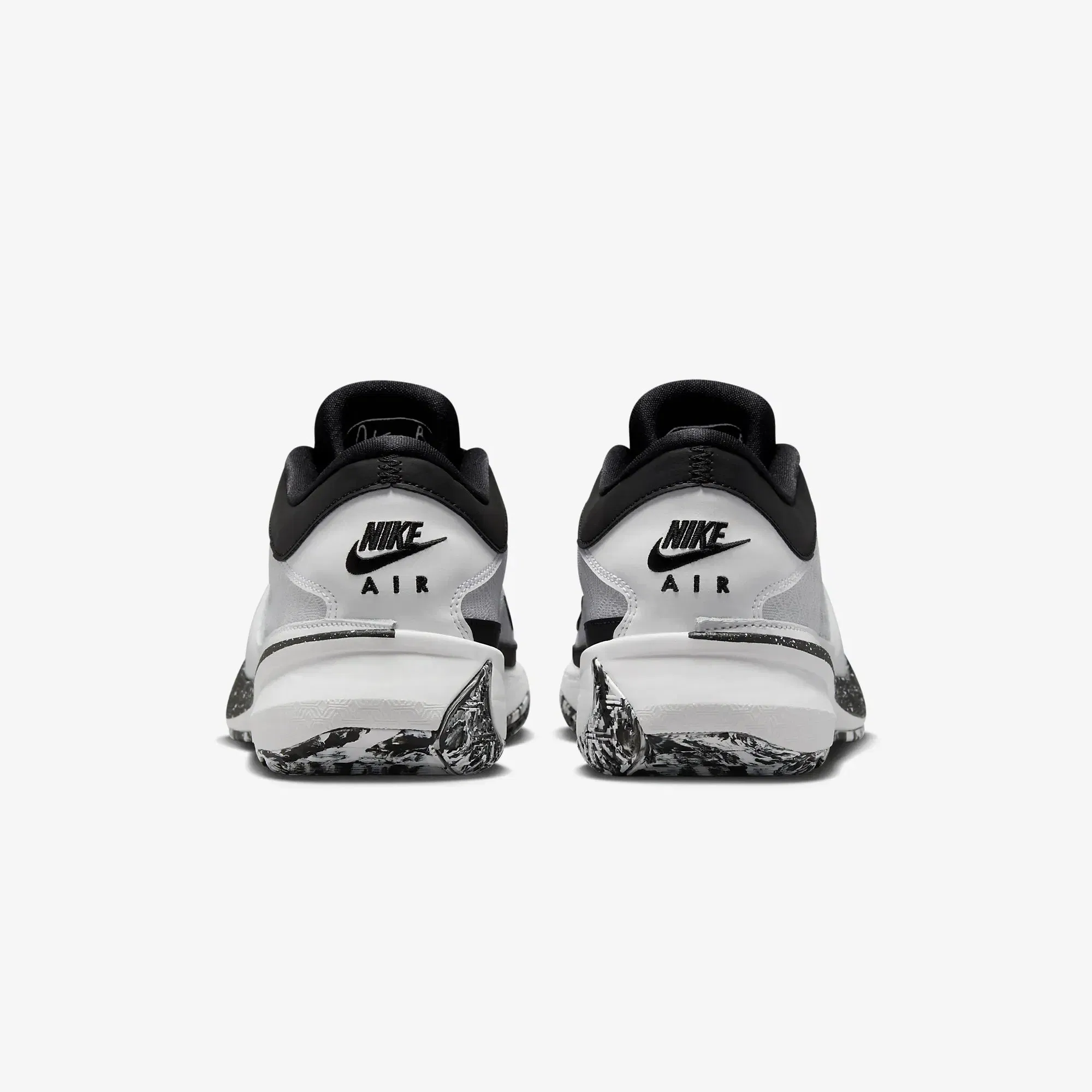 Nike FREAK 5 EP { WHITE/BLACK-WHITE