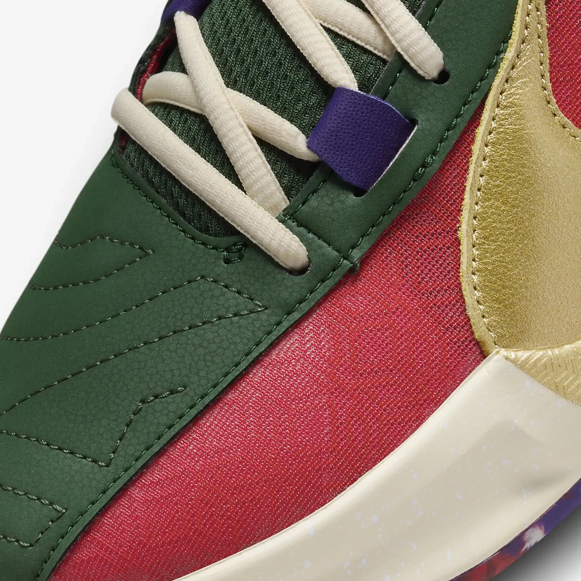 Nike FREAK 5 EP { GYM RED/METALLIC GOLD-FIR-COURT PURPLE