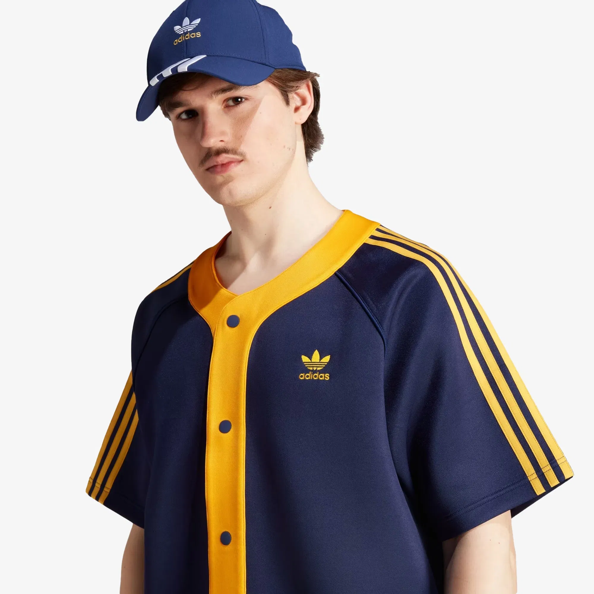 Adidas Originals ADICOLOR CLASSICS+ SHORT SLEEVE SHIRT (GENDER NEUTRAL)