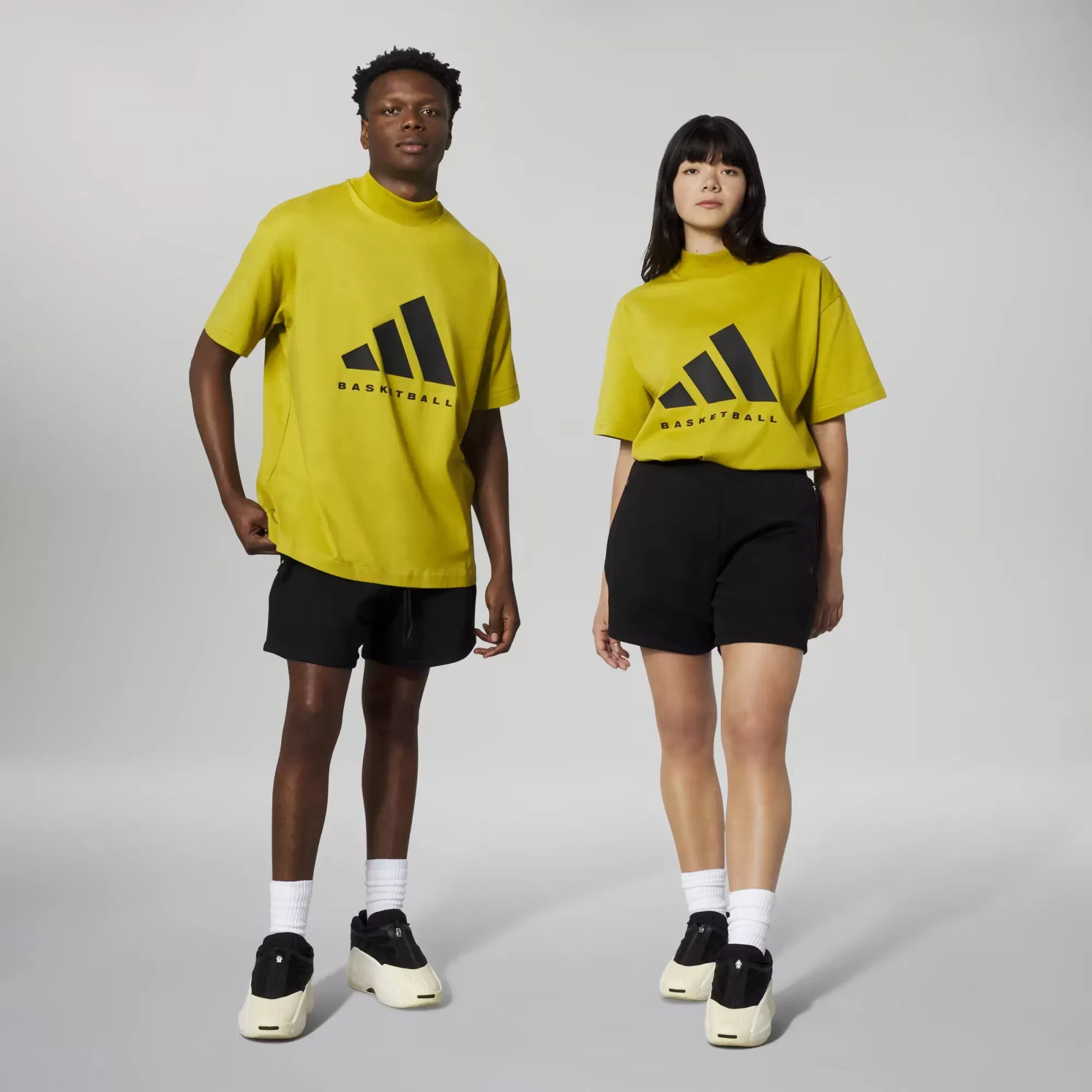 Adidas Originals BASKETBALL T-SHIRT { PULSE OLIVE