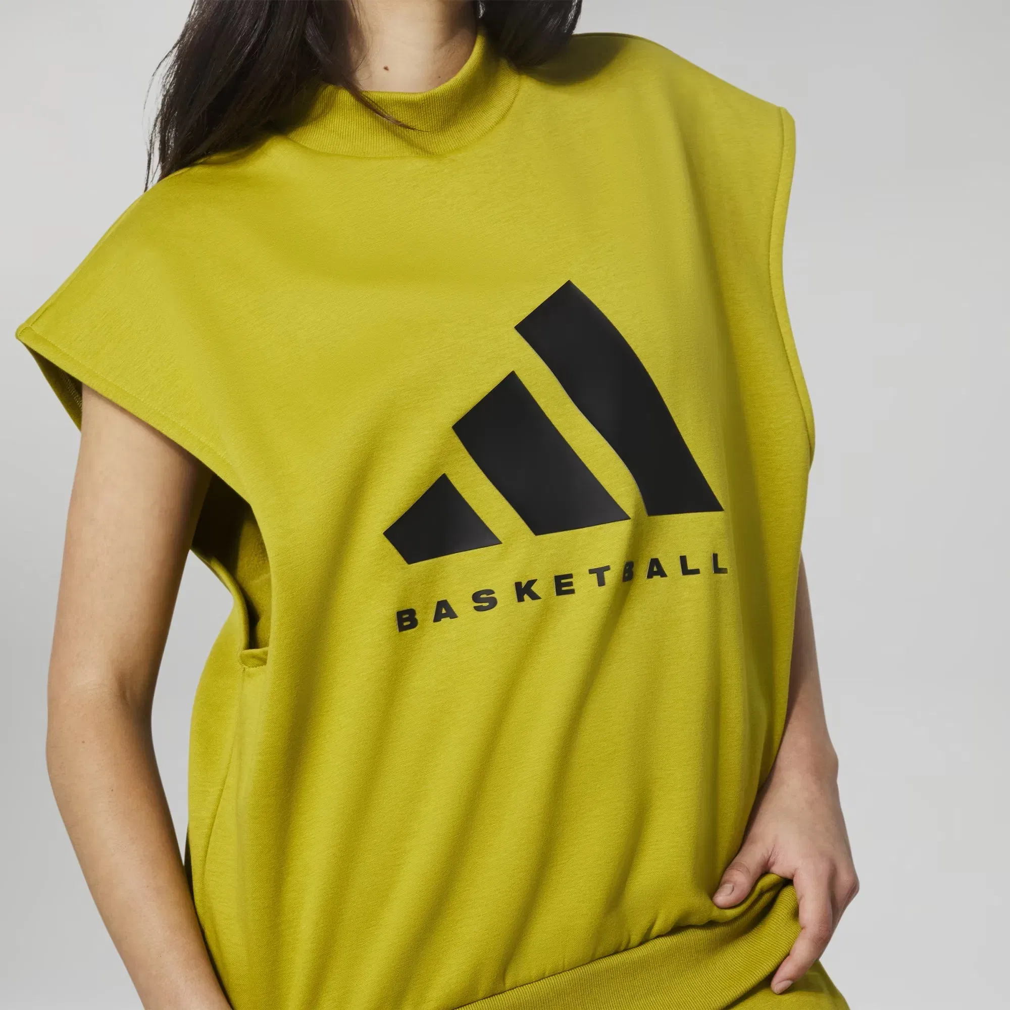Adidas Originals BASKETBALL SLEEVELESS SWEATSHIRT (GENDER NEUTRAL) { PULSE OLIVE